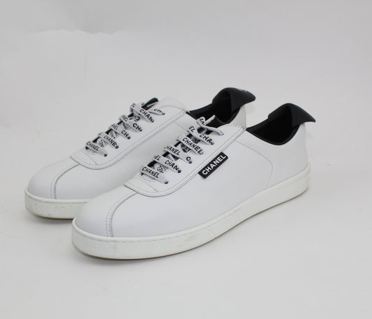 CHANEL WEEKENDER SNEAKERS