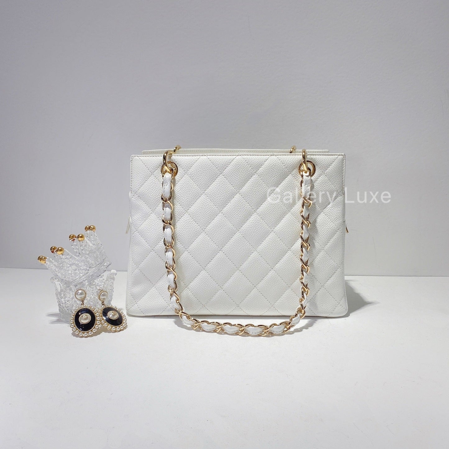 No.2444-Chanel Vintage Caviar Petite Timeless Tote Bag