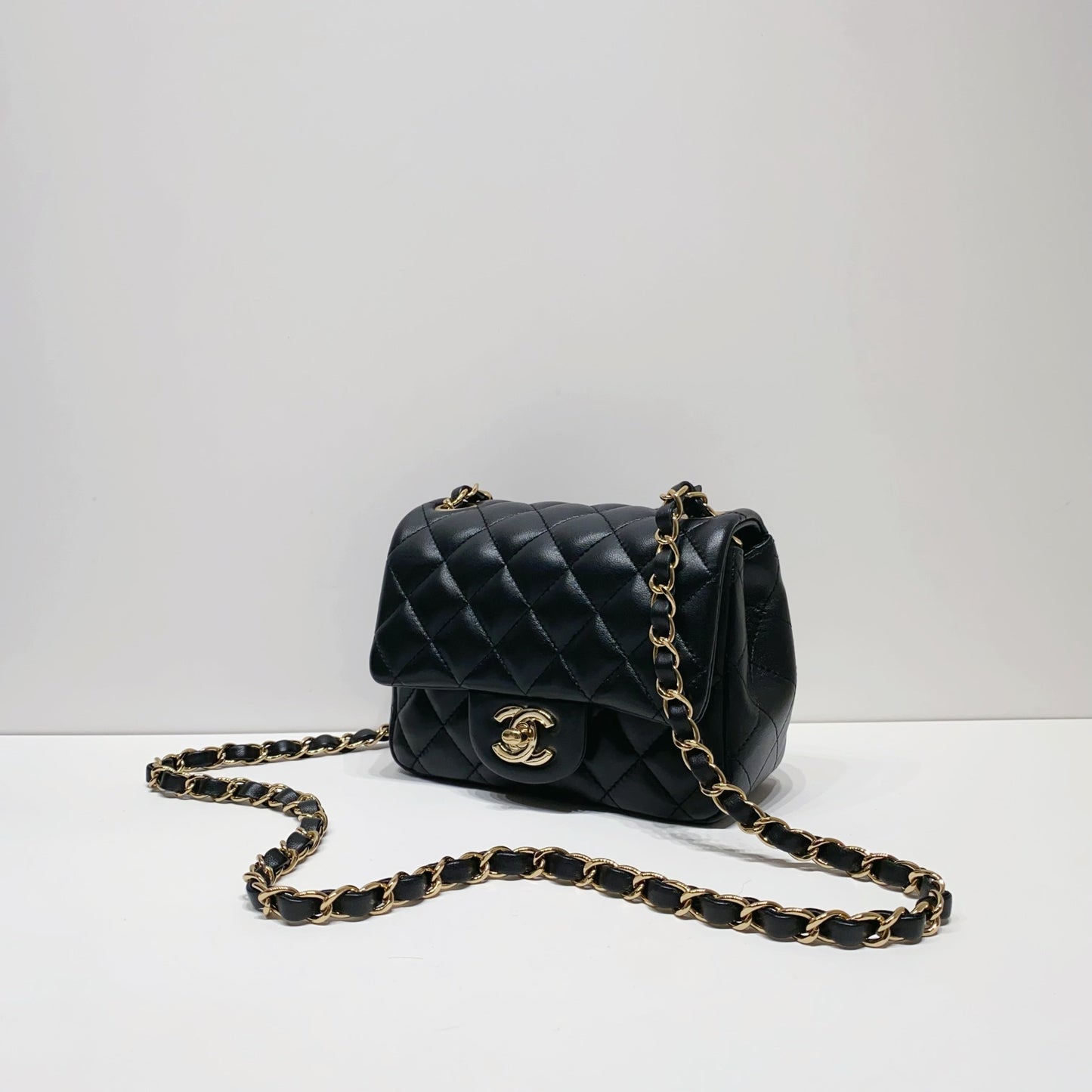 No.4291-Chanel Lambskin Square Mini Classic Flap 17cm