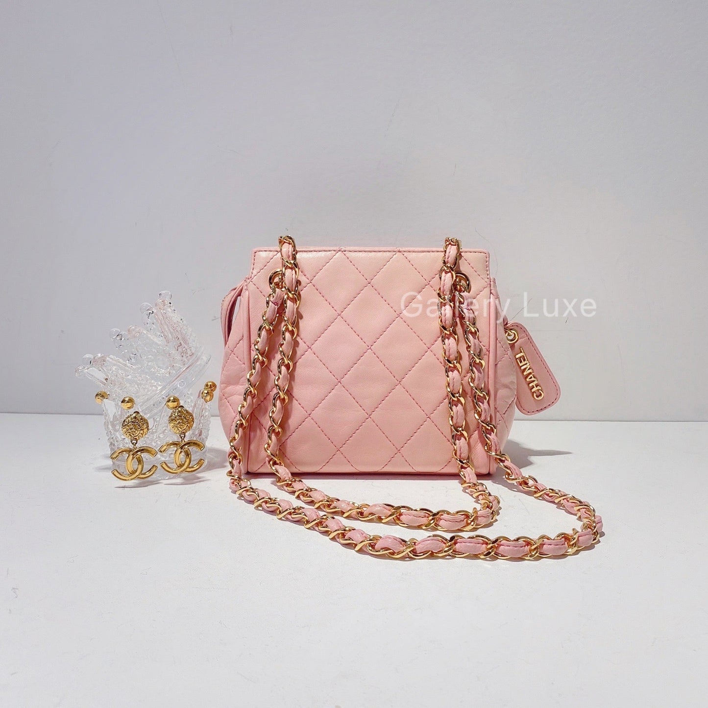 No.2417-Chanel Vintage Lambskin Shoulder Bag