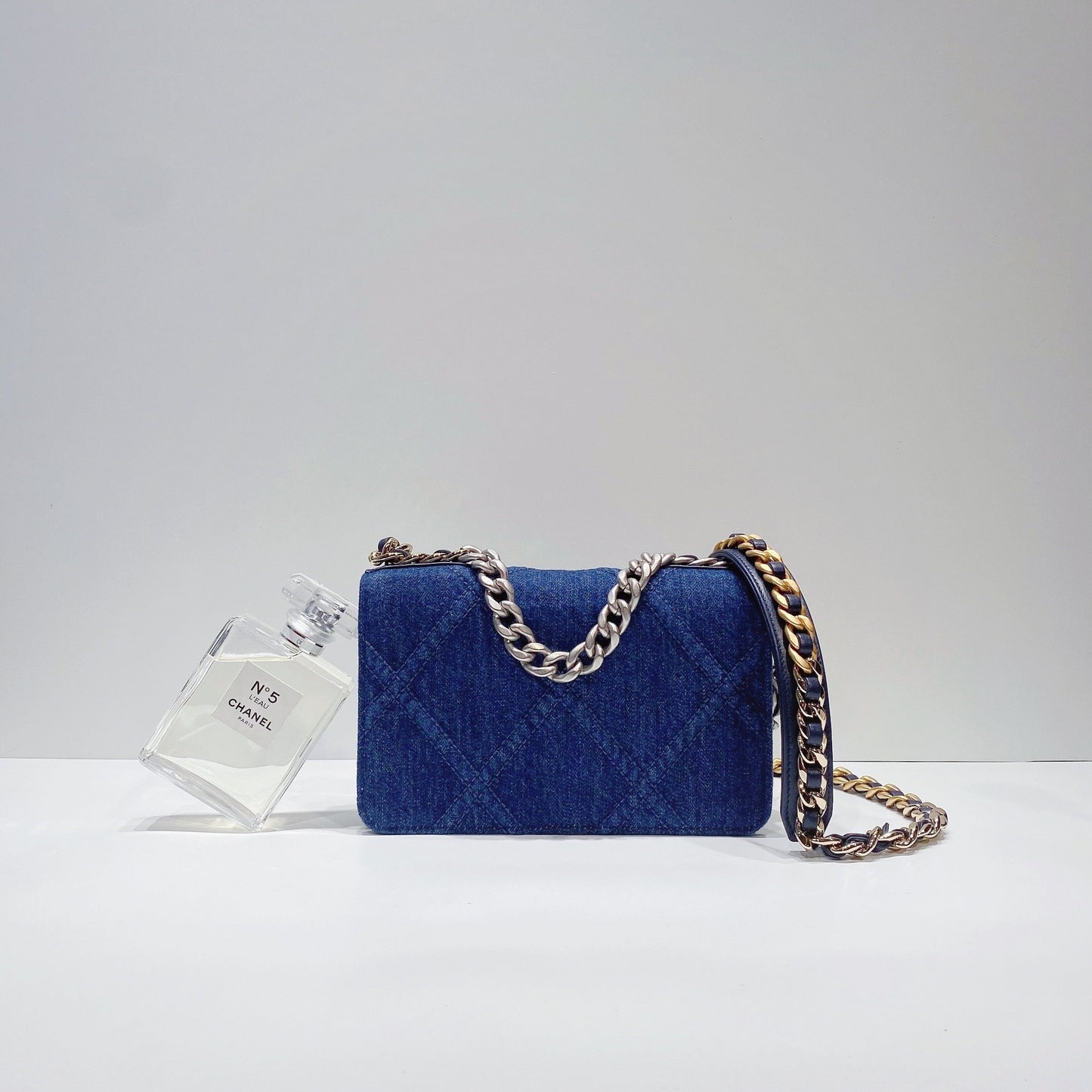 No.001345-Chanel Denim 19 Wallet On Chain (Brand New / 全新貨品)