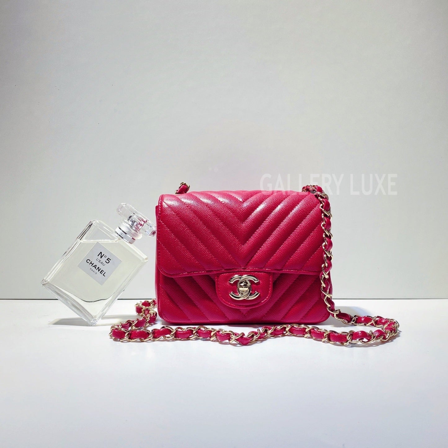 No.3017-Chanel Caviar Chevron Classic Flap Mini 17cm