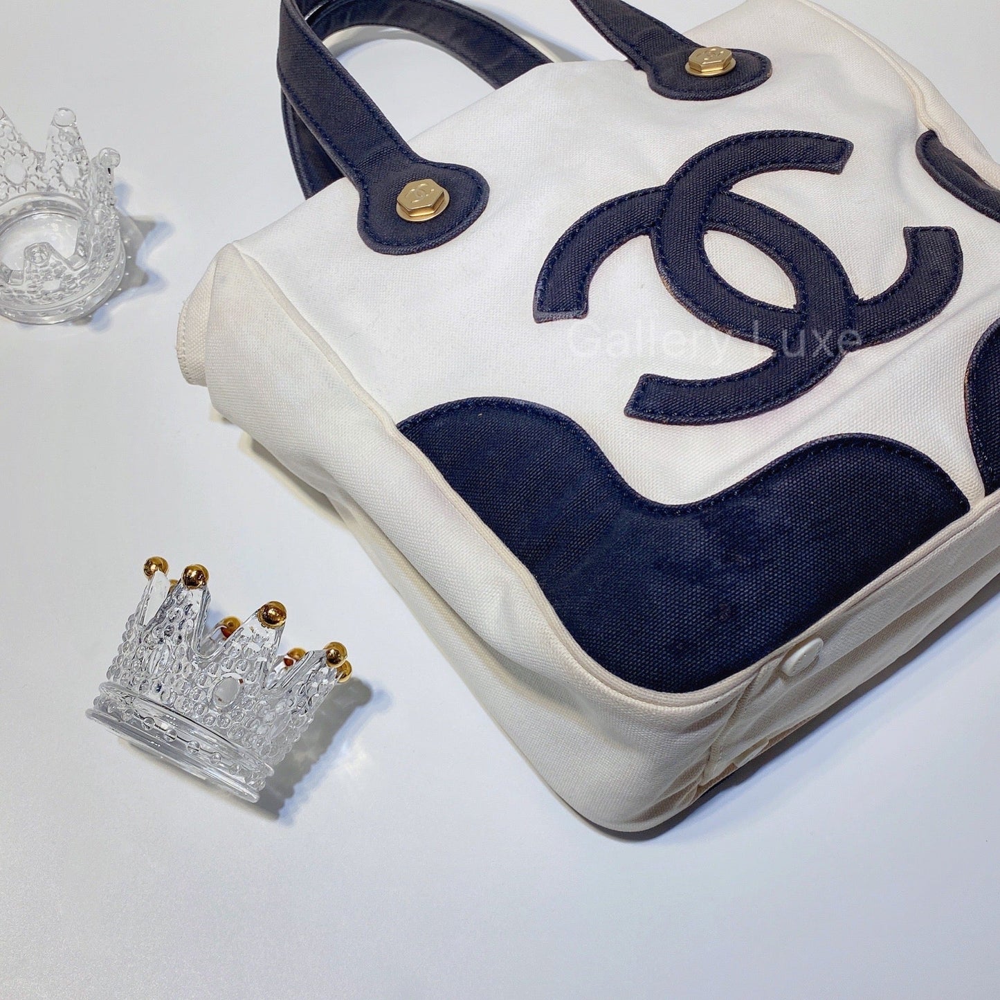 No.2030-Chanel Vintage Marshmallow Handbag