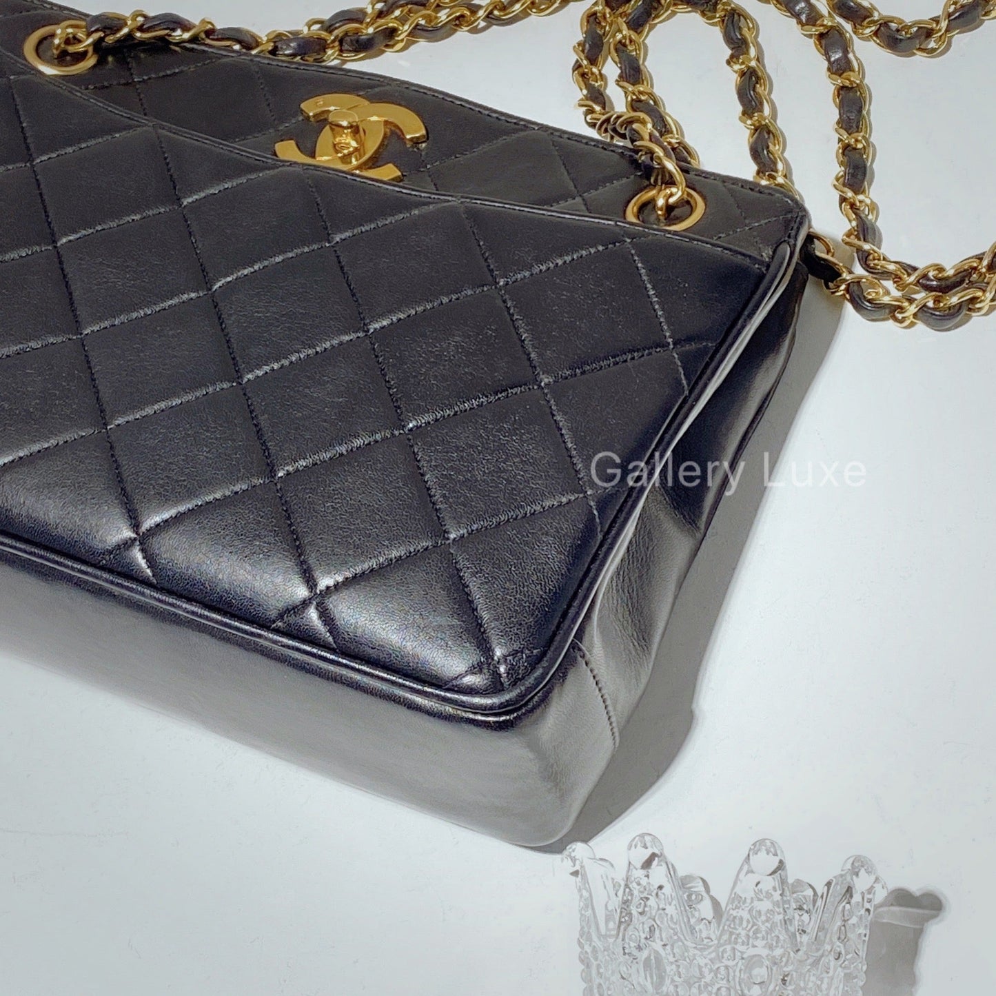 No.2435-Chanel Vintage Lambskin TurnLock Shoulder Bag