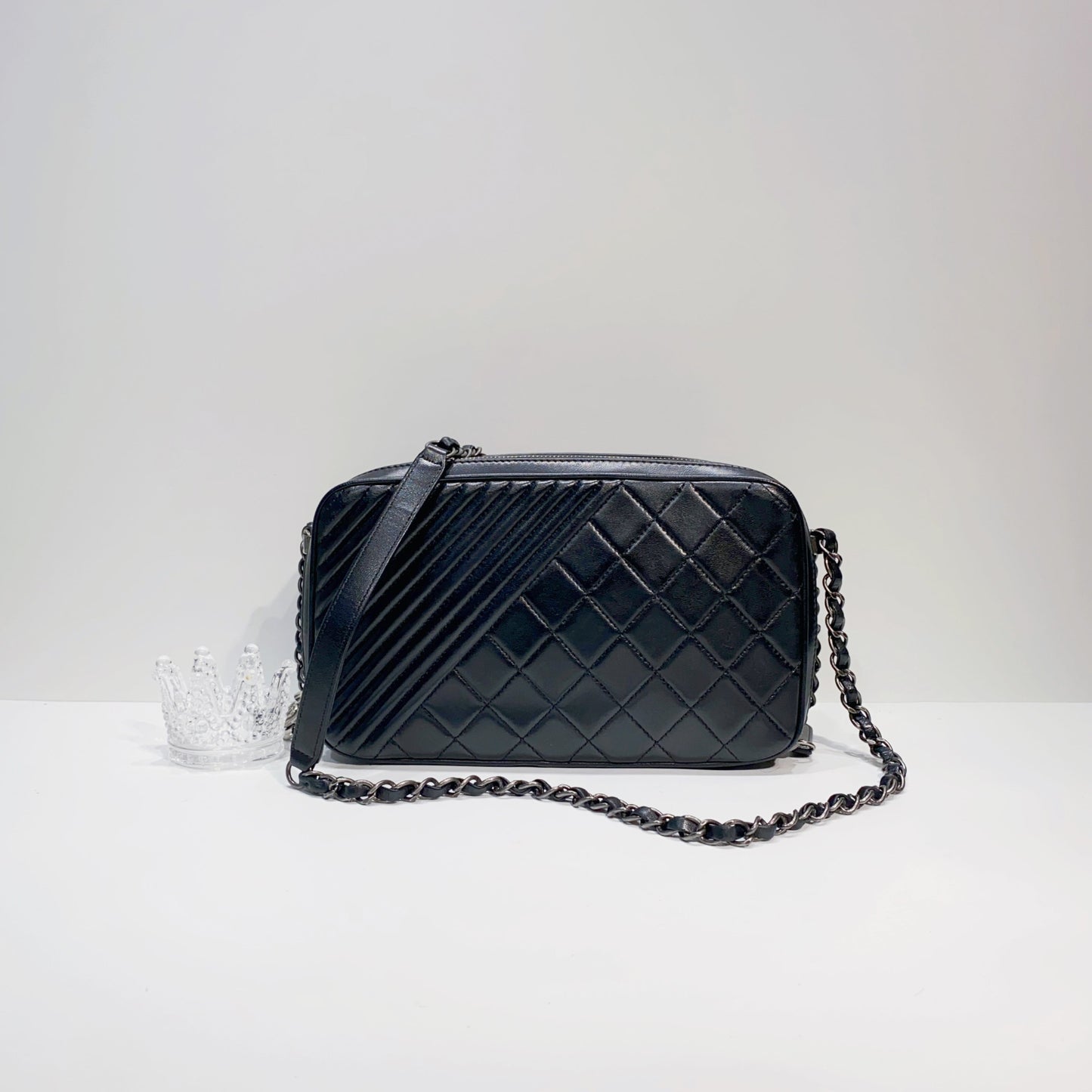 No.3901-Chanel Lambskin Coco Boy Camera Bag