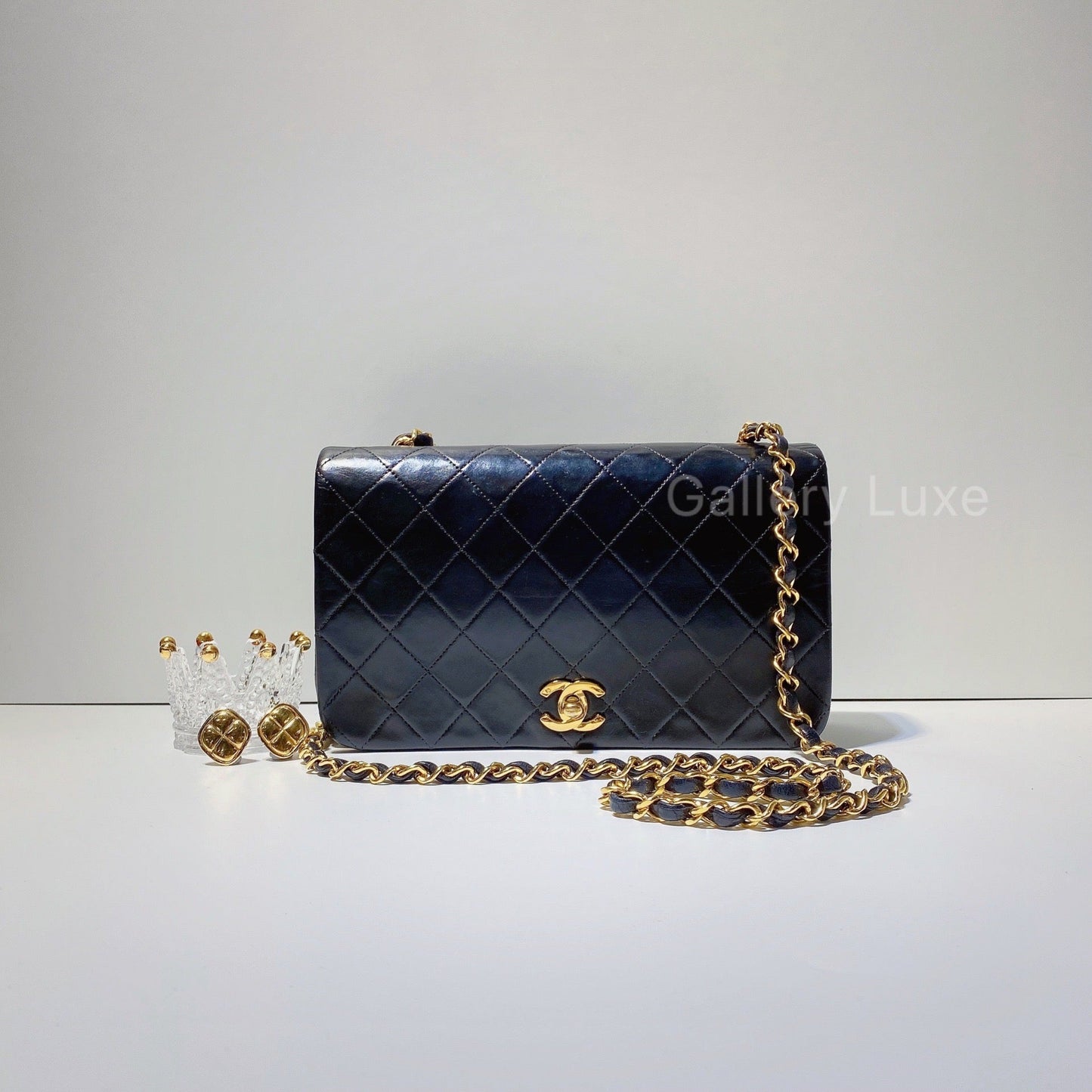 No.2683-Chanel Vintage Lambskin Flap Bag