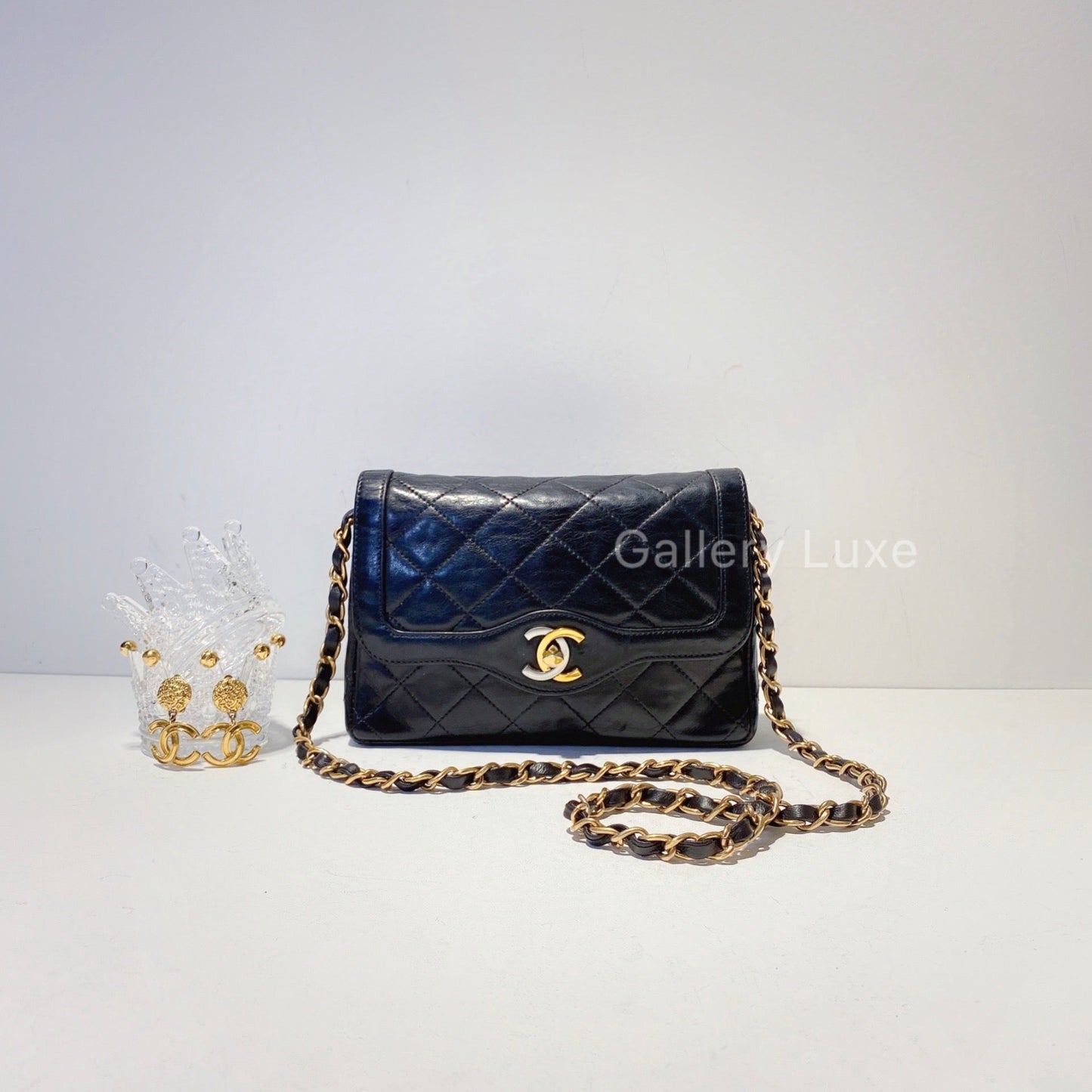 No.2439-Chanel Vintage Lambskin Mini Paris Edition Flap Bag