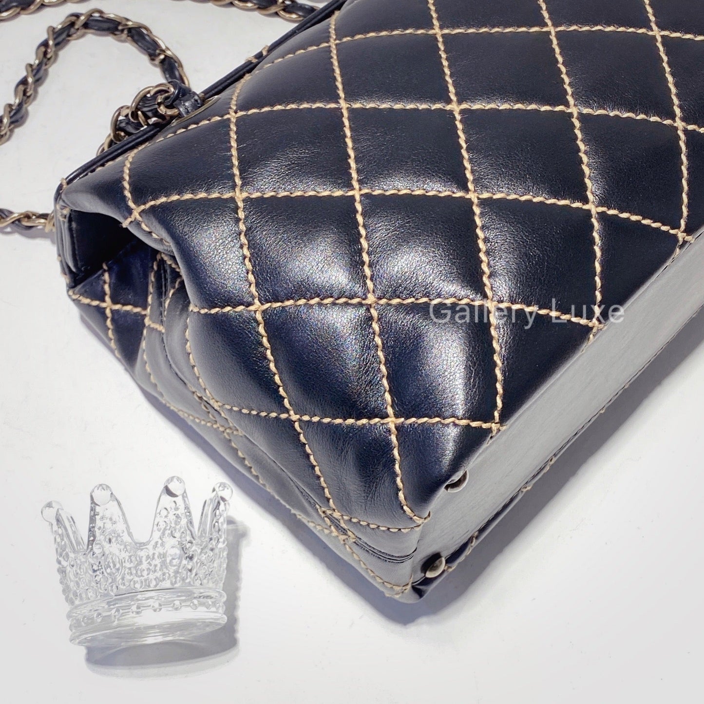 No.2451-Chanel Vintage Calfskin Shoulder Bag