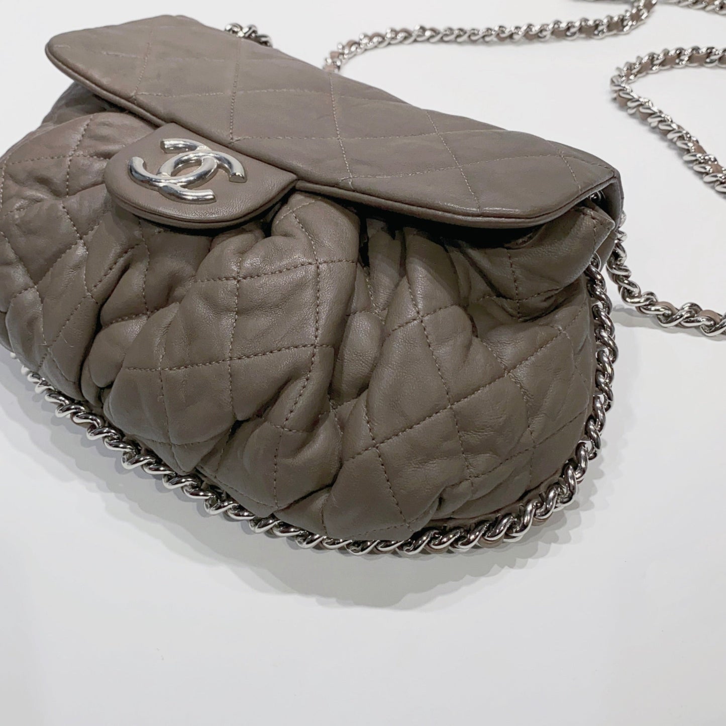 No.4126-Chanel Large Chain Around Flap Bag