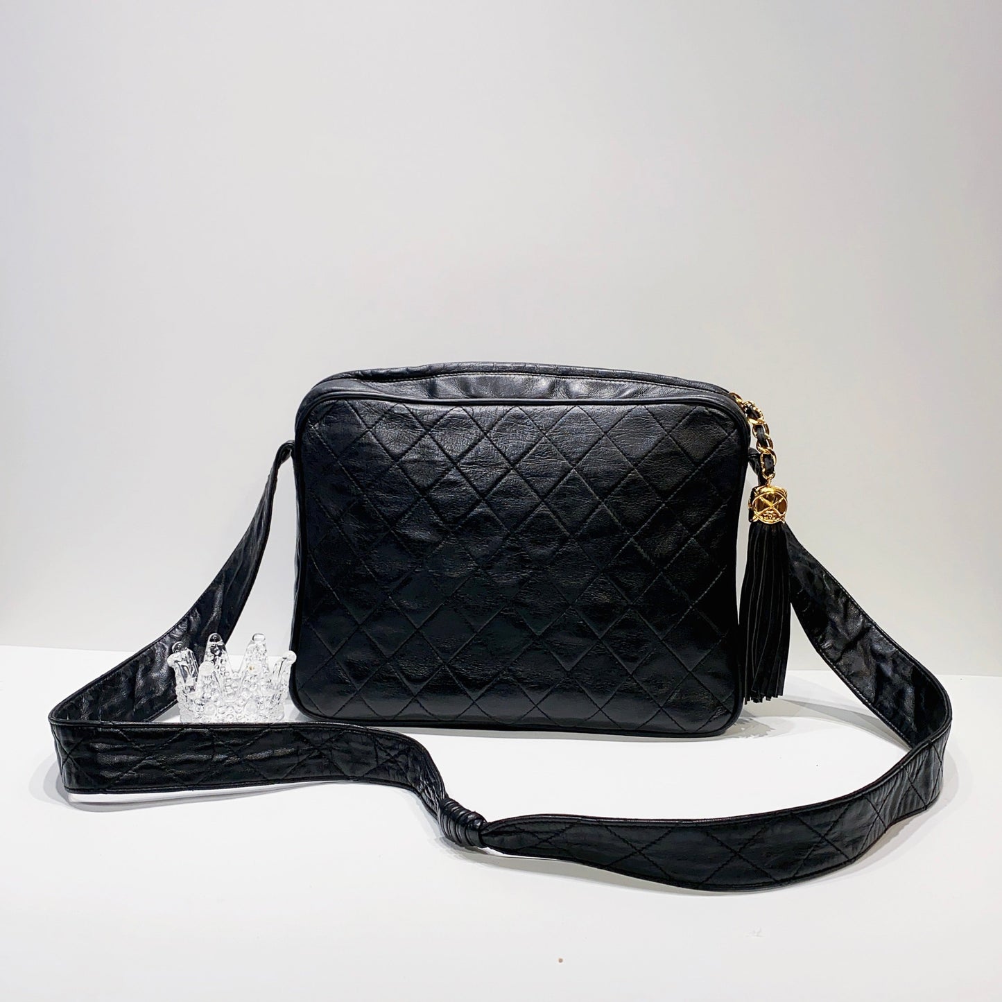 No.3923-Chanel Vintage Large Camera Bag