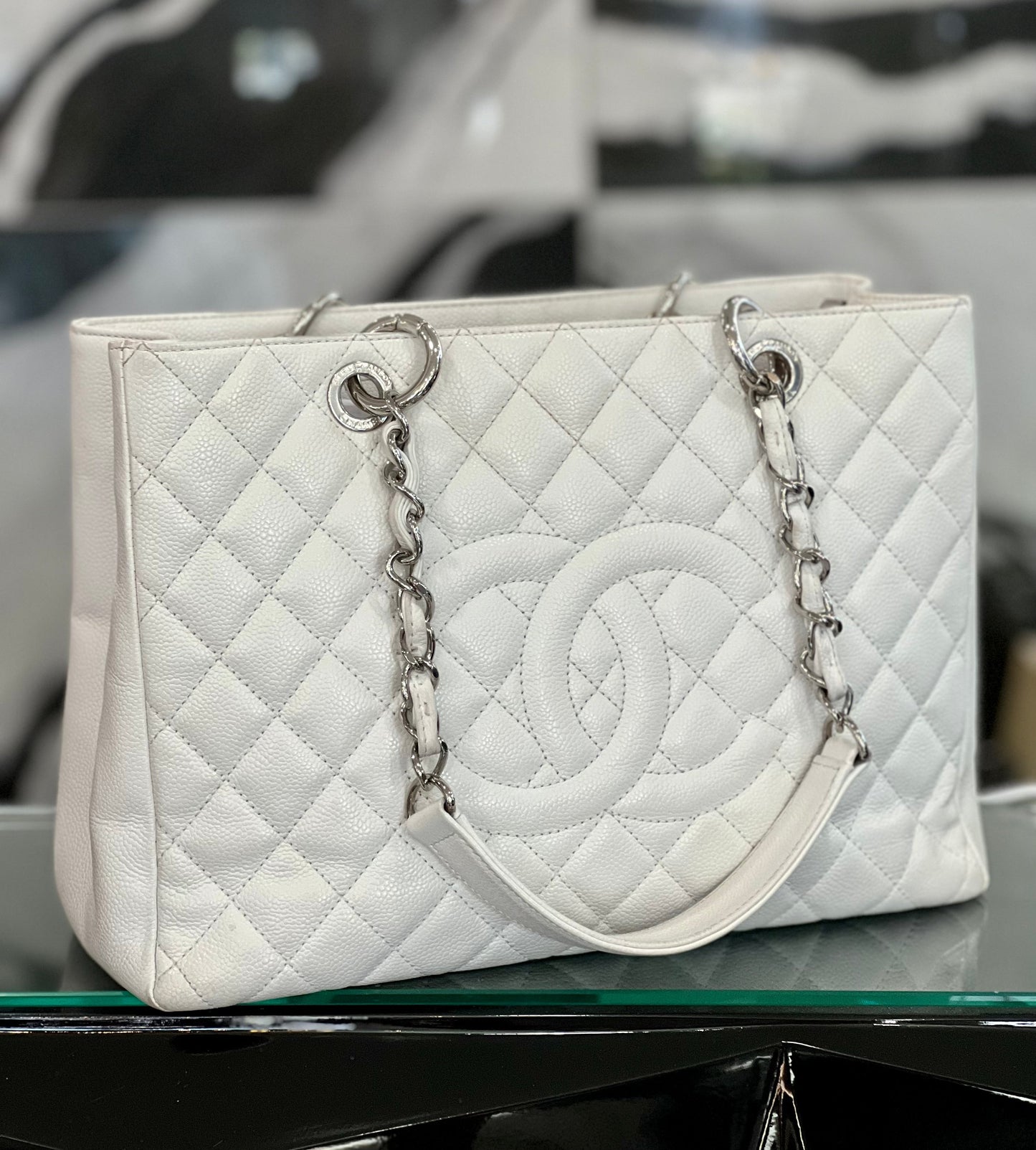 Luxury Chanel White Quilted Caviar Grand Shopper Tote GST