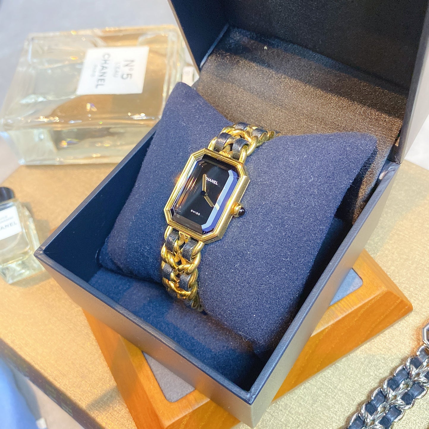 No.2306-Chanel Vintage Premier Watch M