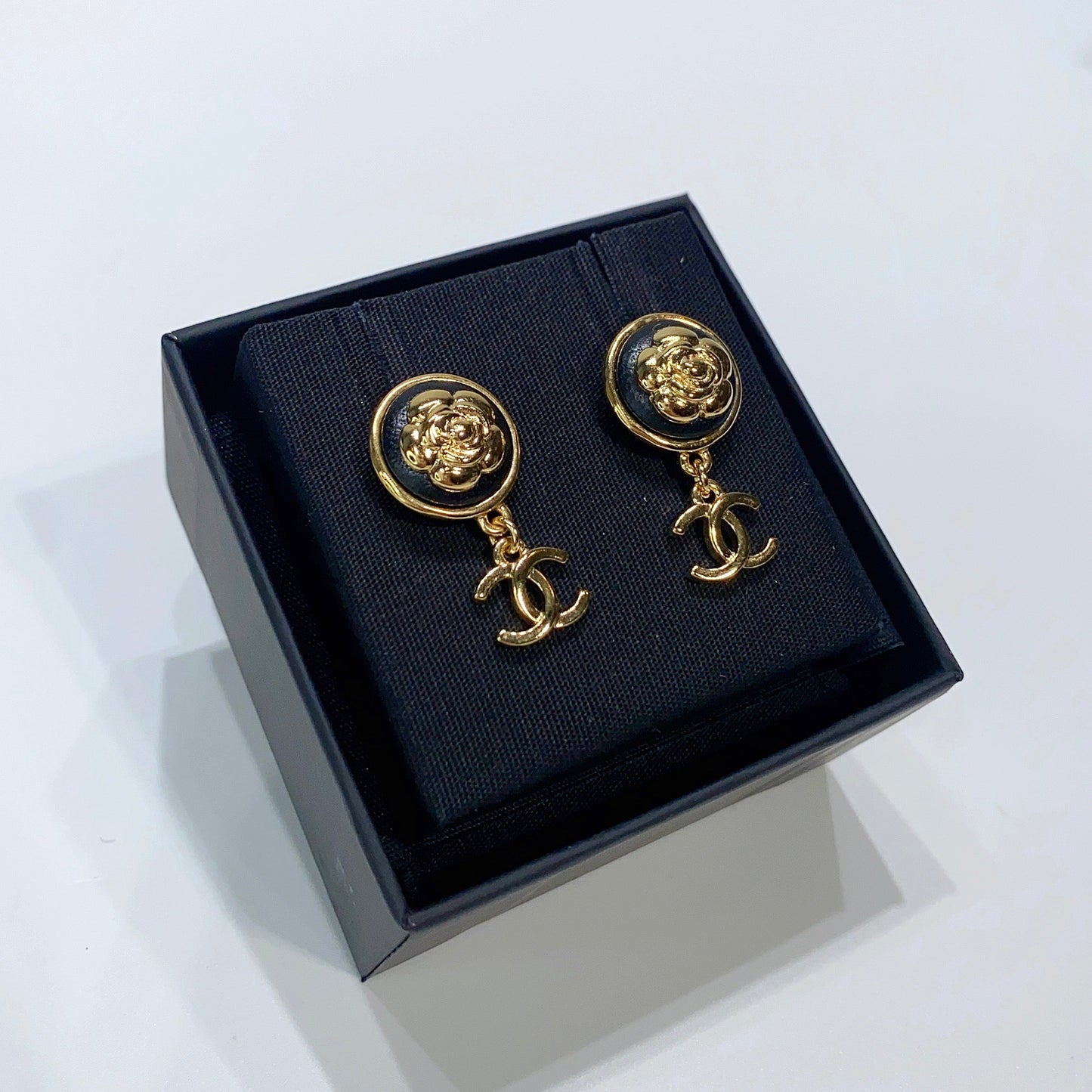 No.3853-Chanel Metal Camellia Coco Mark Earrings (Brand New / 全新貨品)