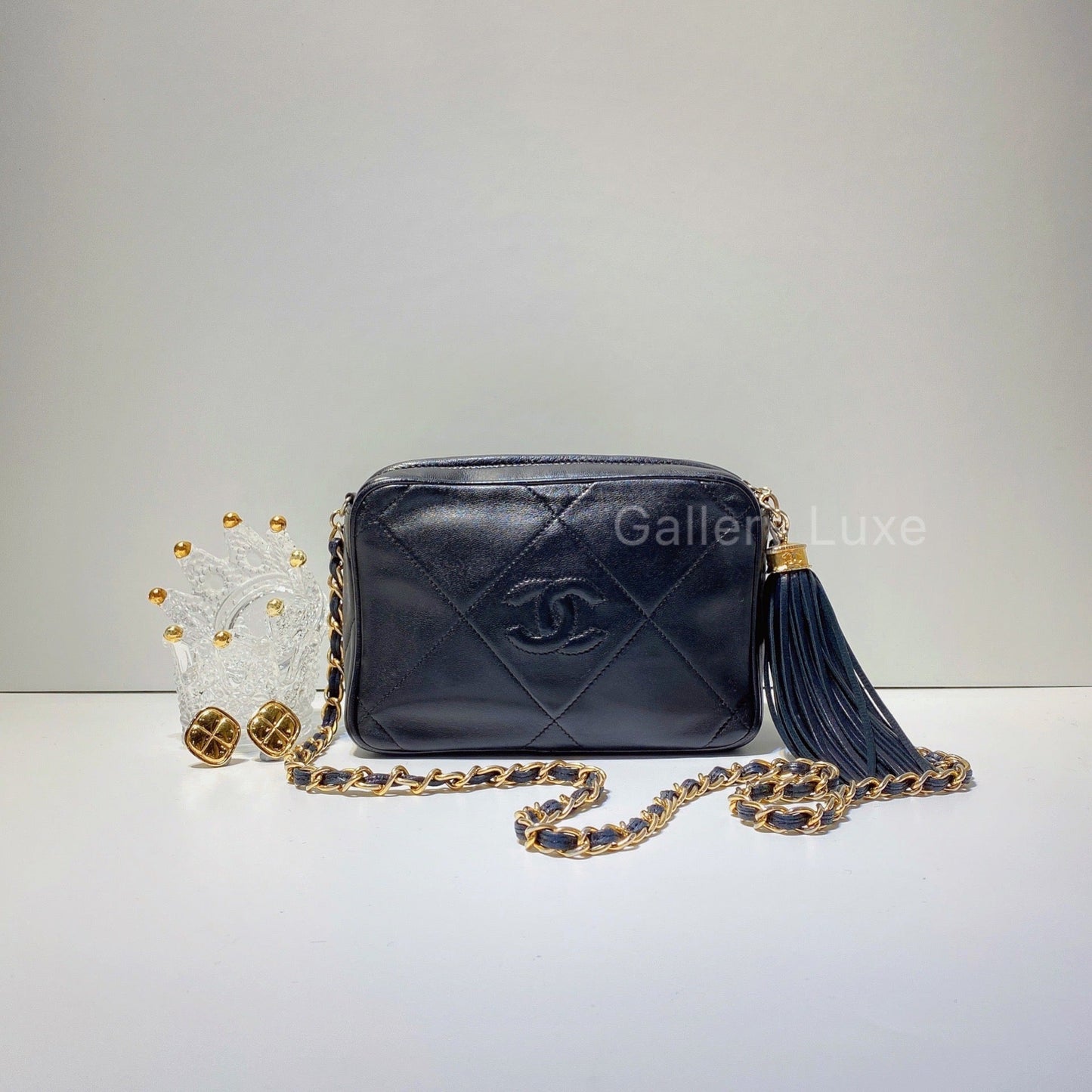No.2718-Chanel Vintage Lambskin Camera Bag