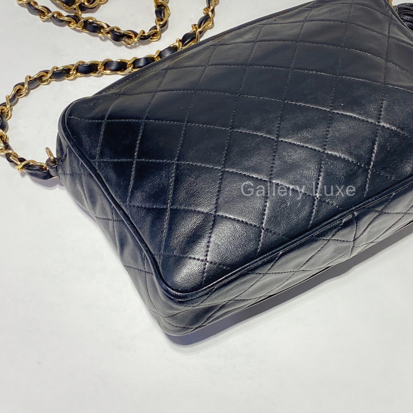 No.2194-Chanel Vintage Lambskin Camera Bag