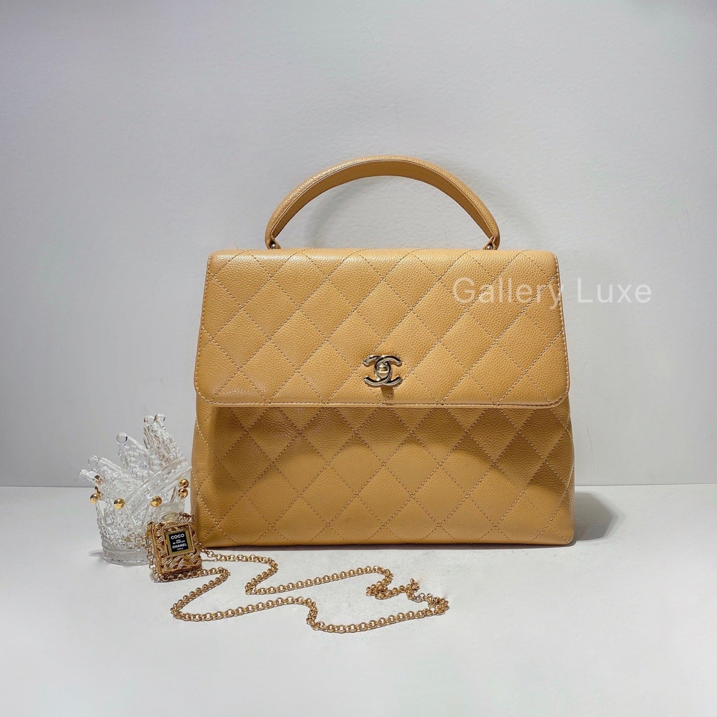 No.2456-Chanel Vintage Caviar Kelly Handle Bag