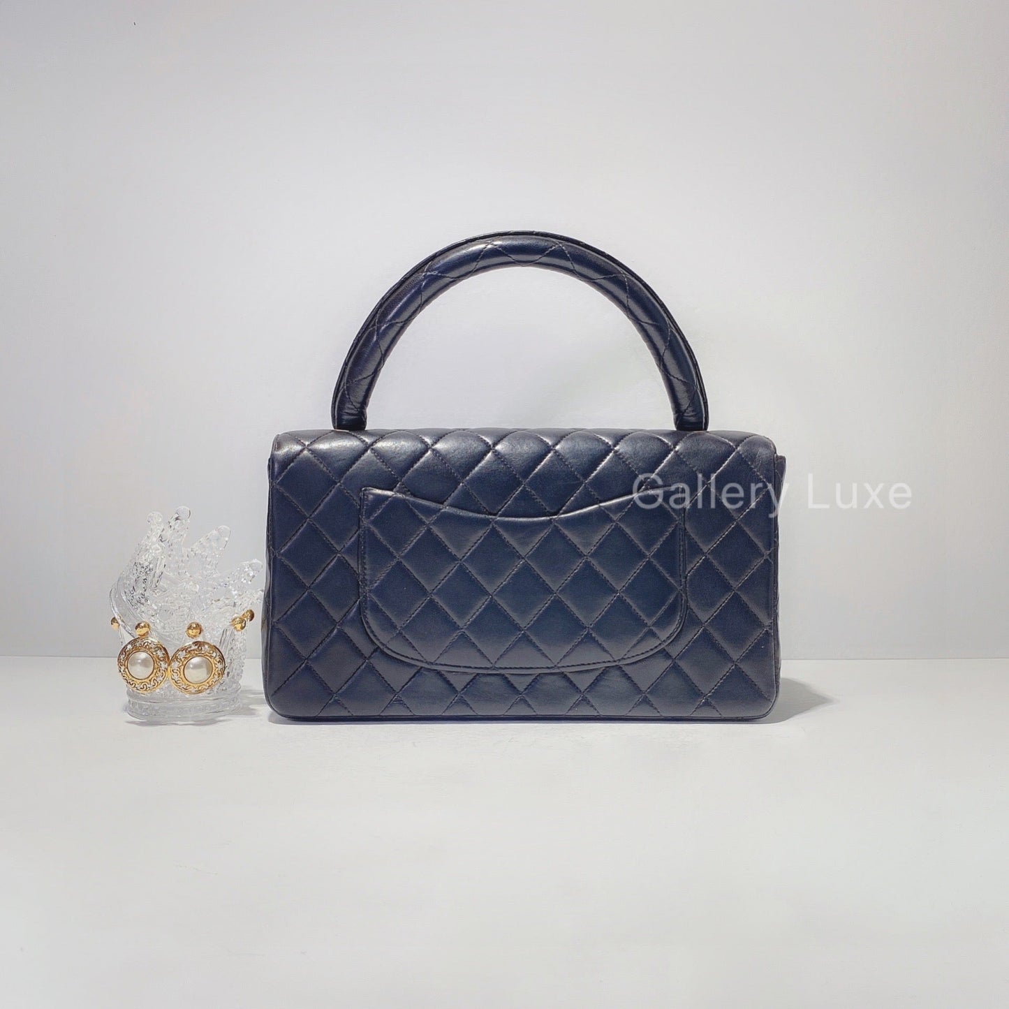 No.2098-Chanel Vintage Lambskin Handle Bag