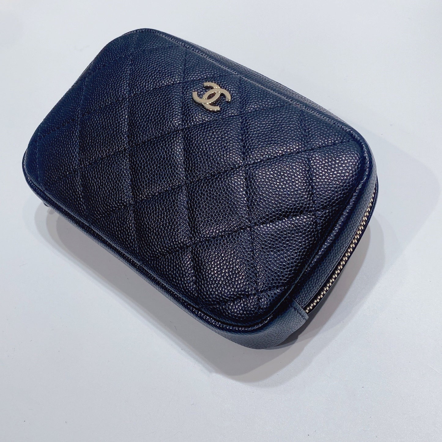 No.3594-Chanel Caviar Coco Beauty Pouch