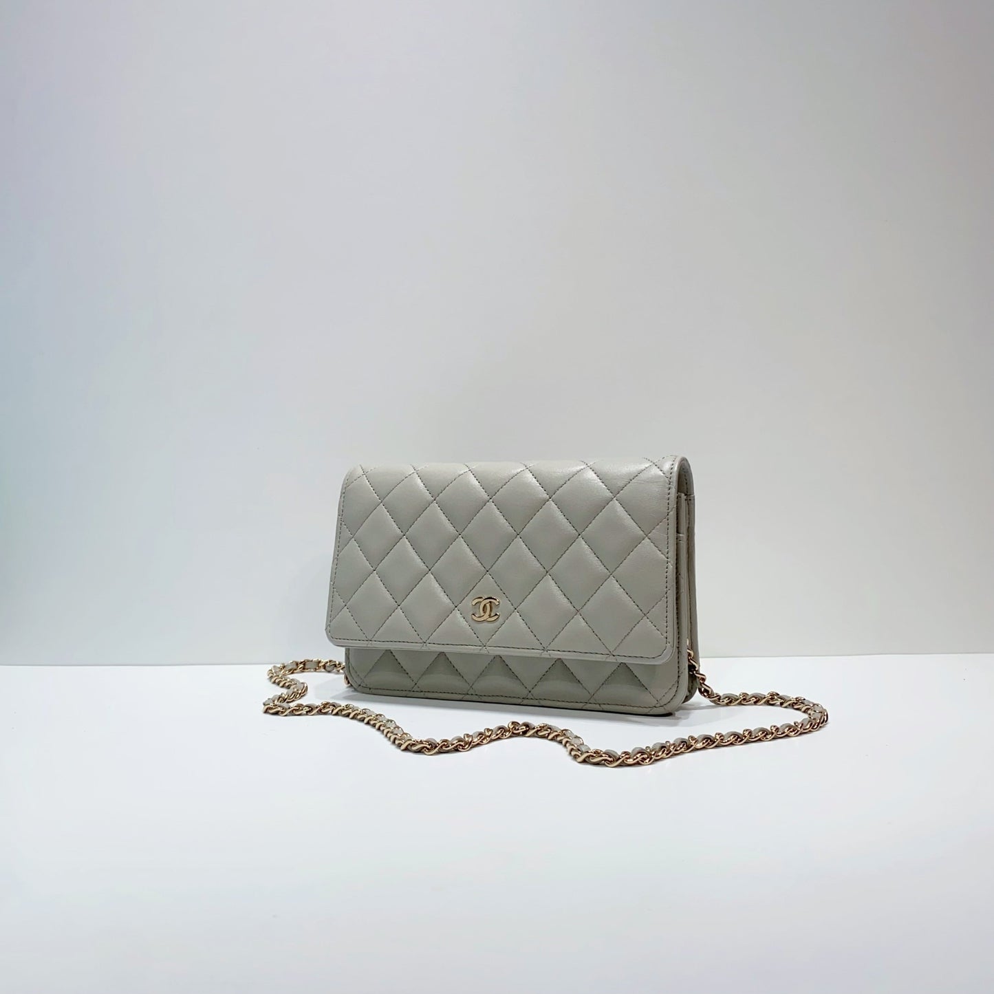 No.3956-Chanel Lambskin Timeless Classic Wallet On Chain