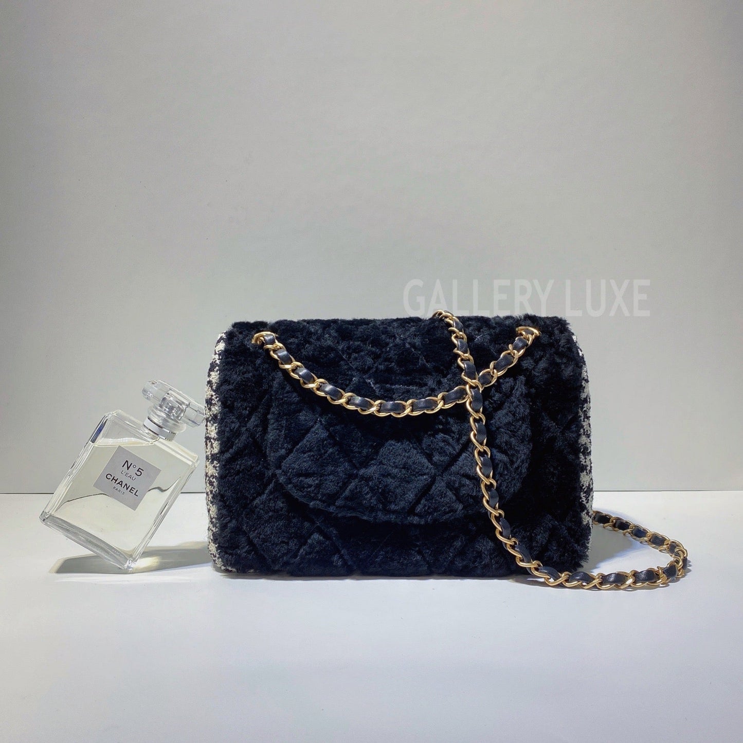 No.3117-Chanel River Of Tweed Flap Bag