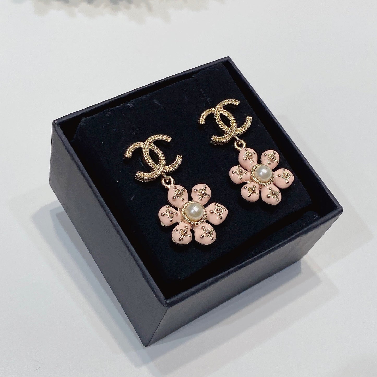 No.3588-Chanel Coco Mark Drop Gold Flower Earrings