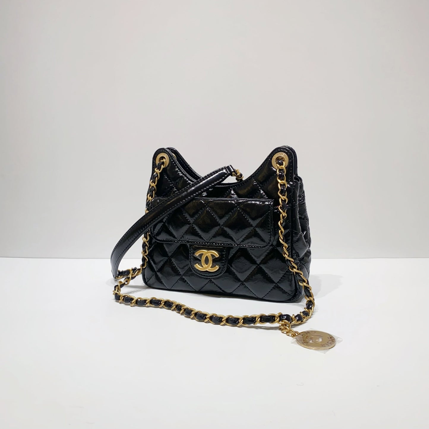 No.001602-2-Chanel Small Wavy CC Hobo Bag (Brand New / 全新貨品)