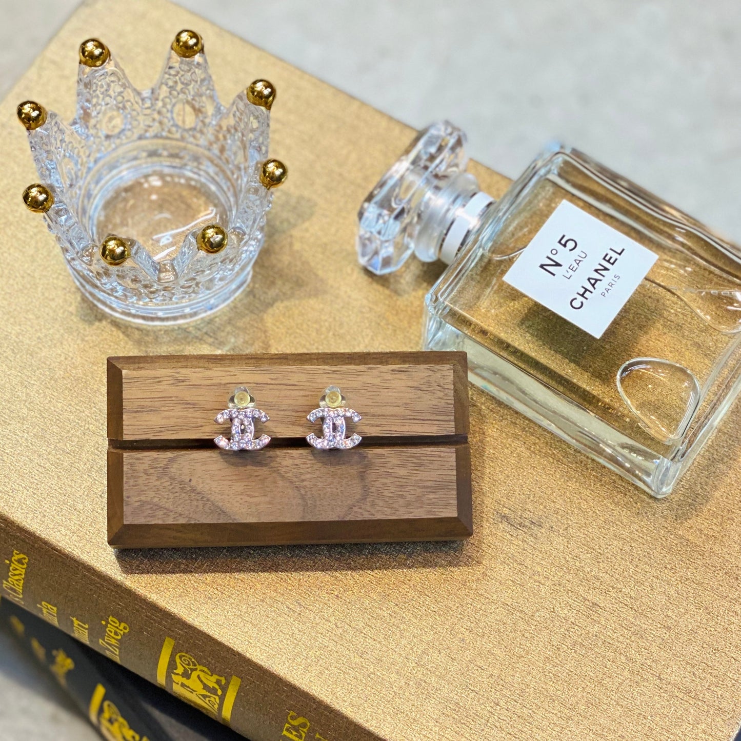 No.2250-Chanel Classic CC Crystal Earrings Clip