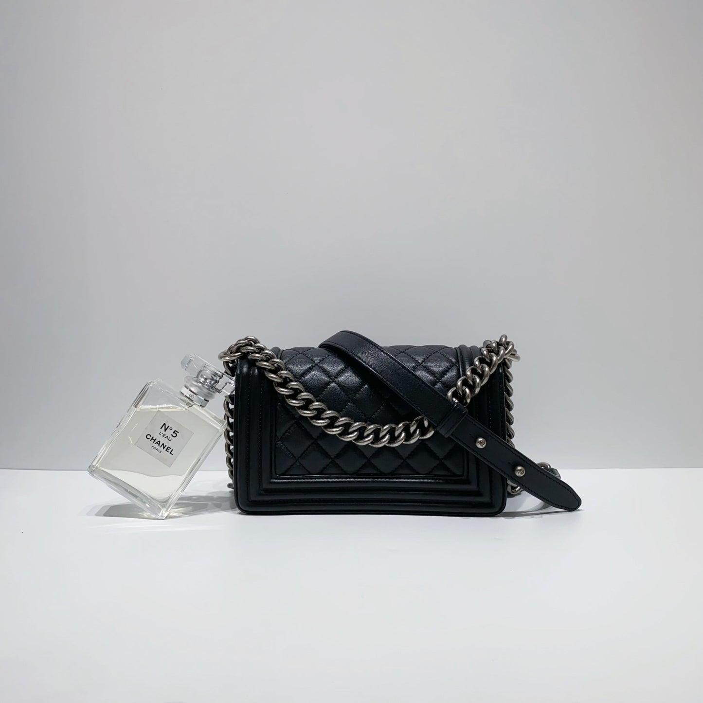 No.3964-Chanel Calfskin Boy 20cm