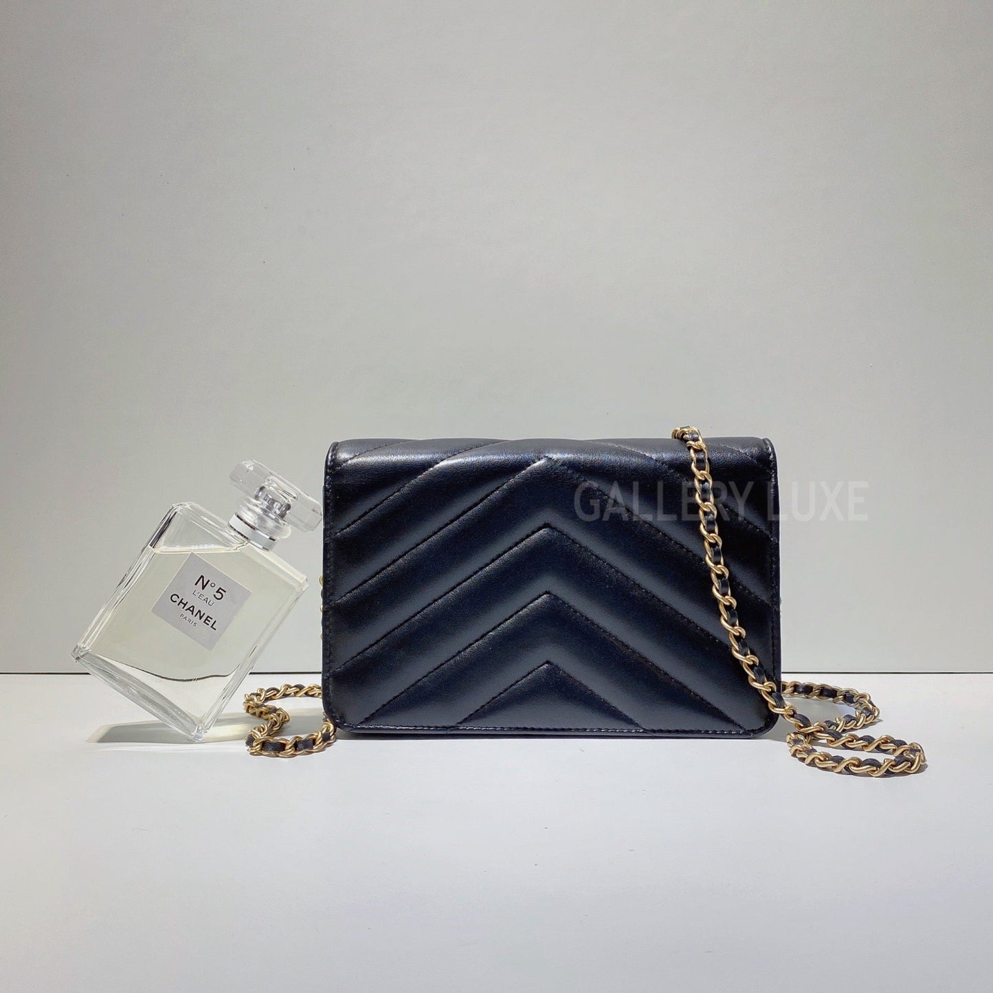 No.3057-Chanel Button Line Wallet On Chain