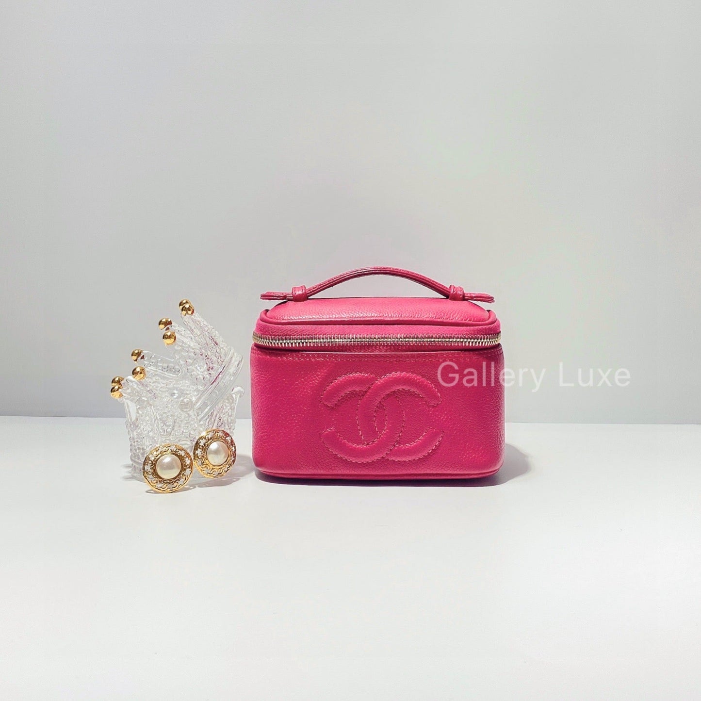 No.2462-Chanel Vintage Mini Caviar Vanity Box