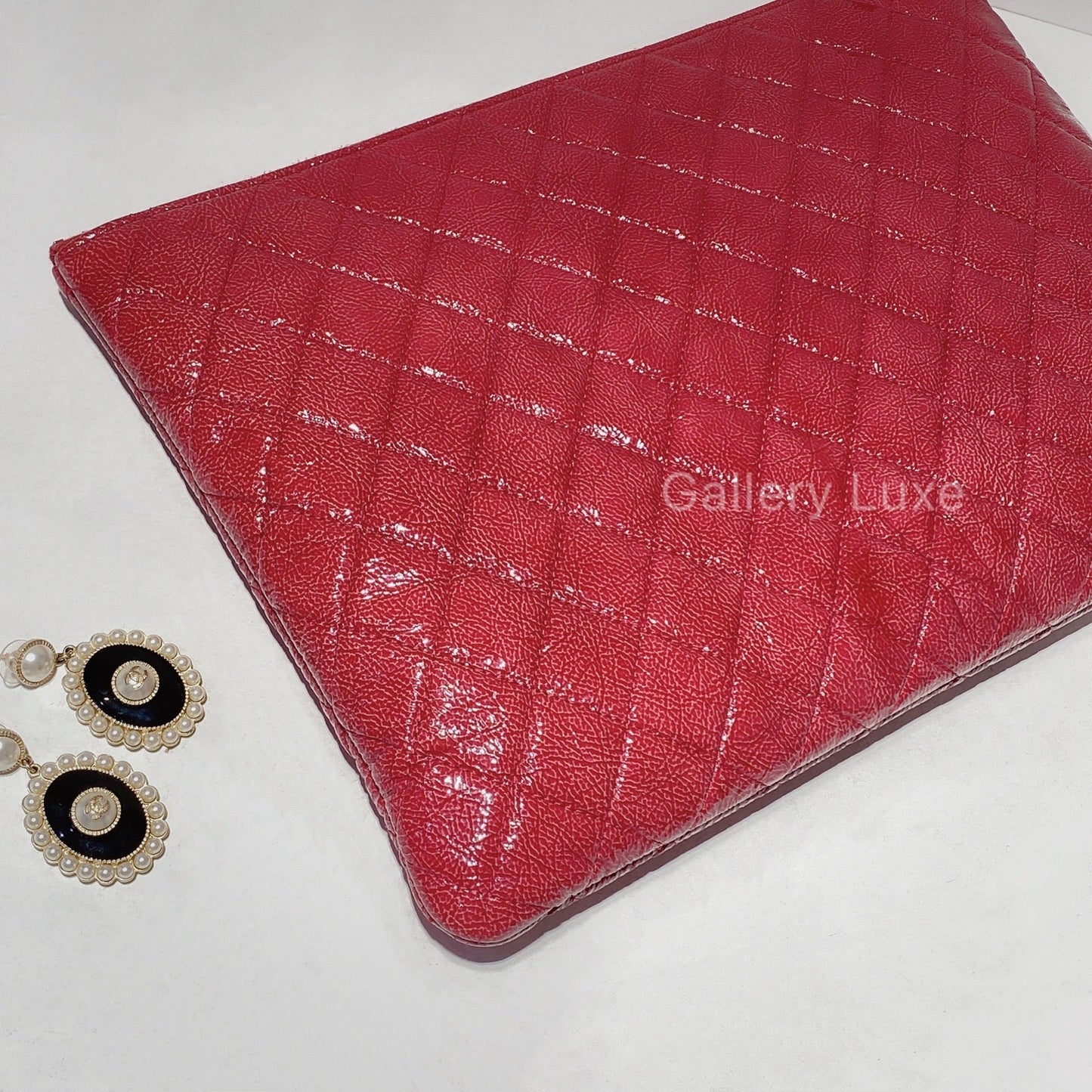 No.2075-Chanel O Case Clutch Large