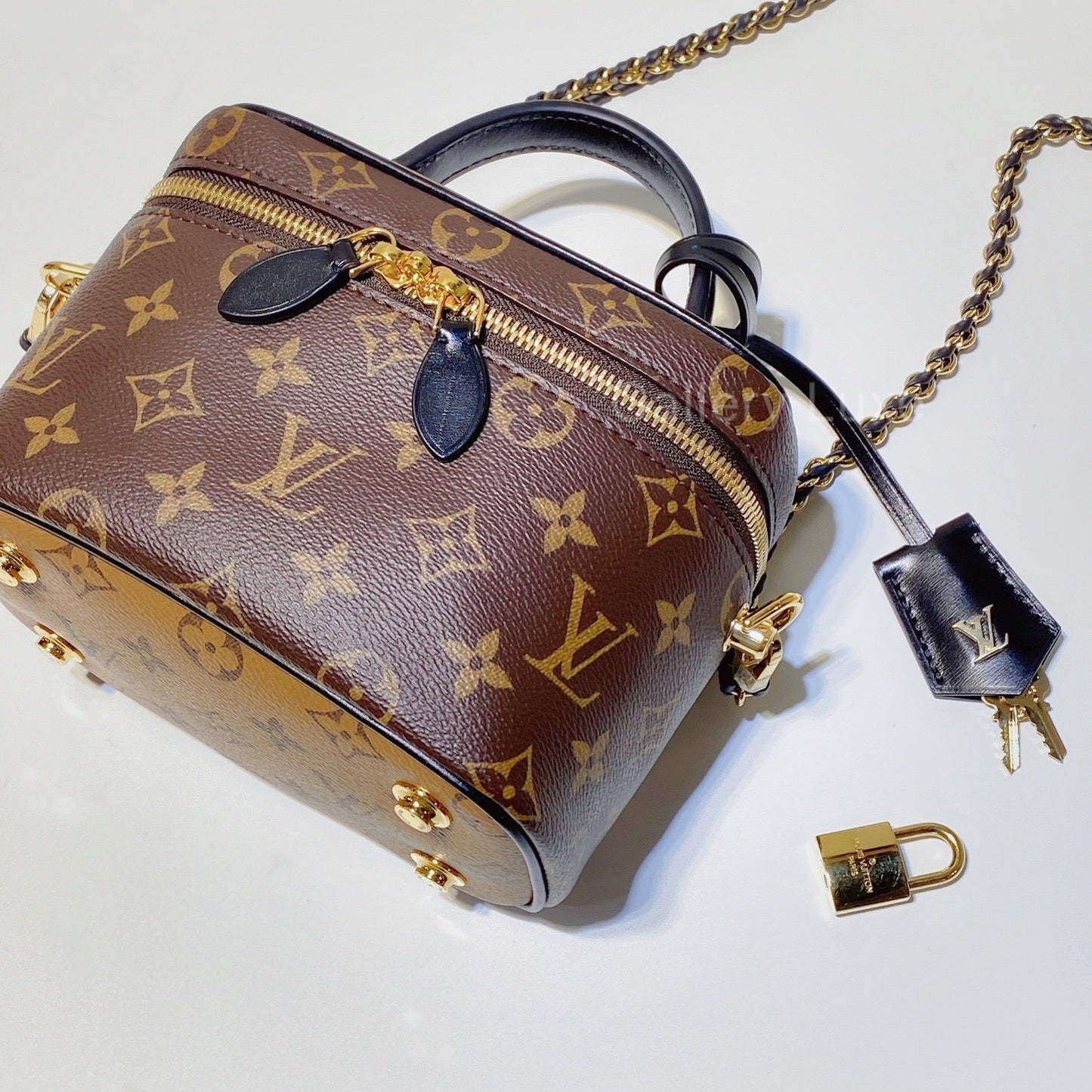 No.2751-Louis Vuitton Monogram Vanity PM