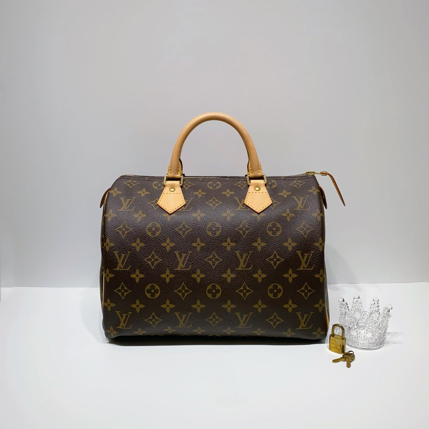 No.4090-Louis Vuitton Monogram Speedy 30