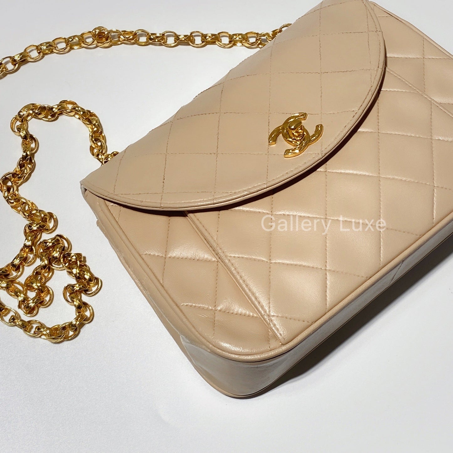 No.2155-Chanel Vintage Lambskin Flap Bag