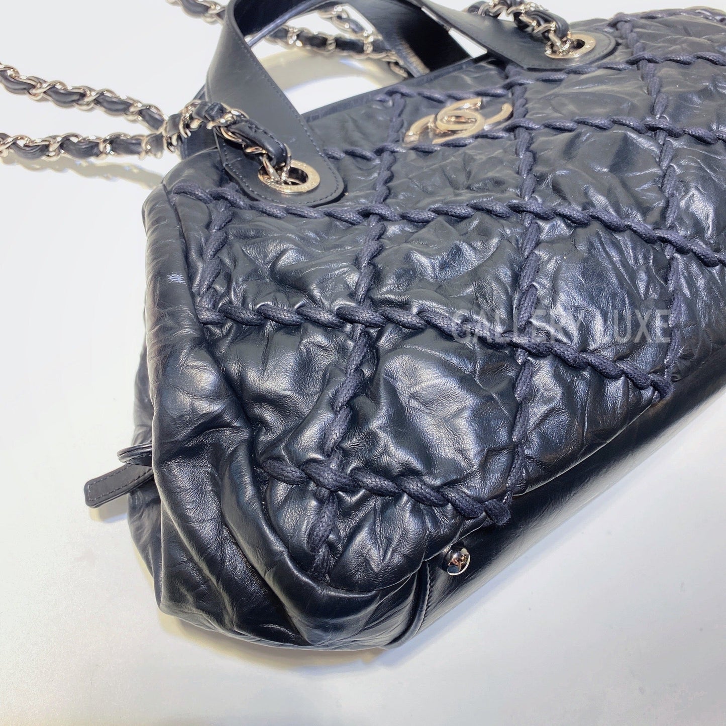 No.3088-Chanel Calfskin Ultra Stitch Bowling Bag