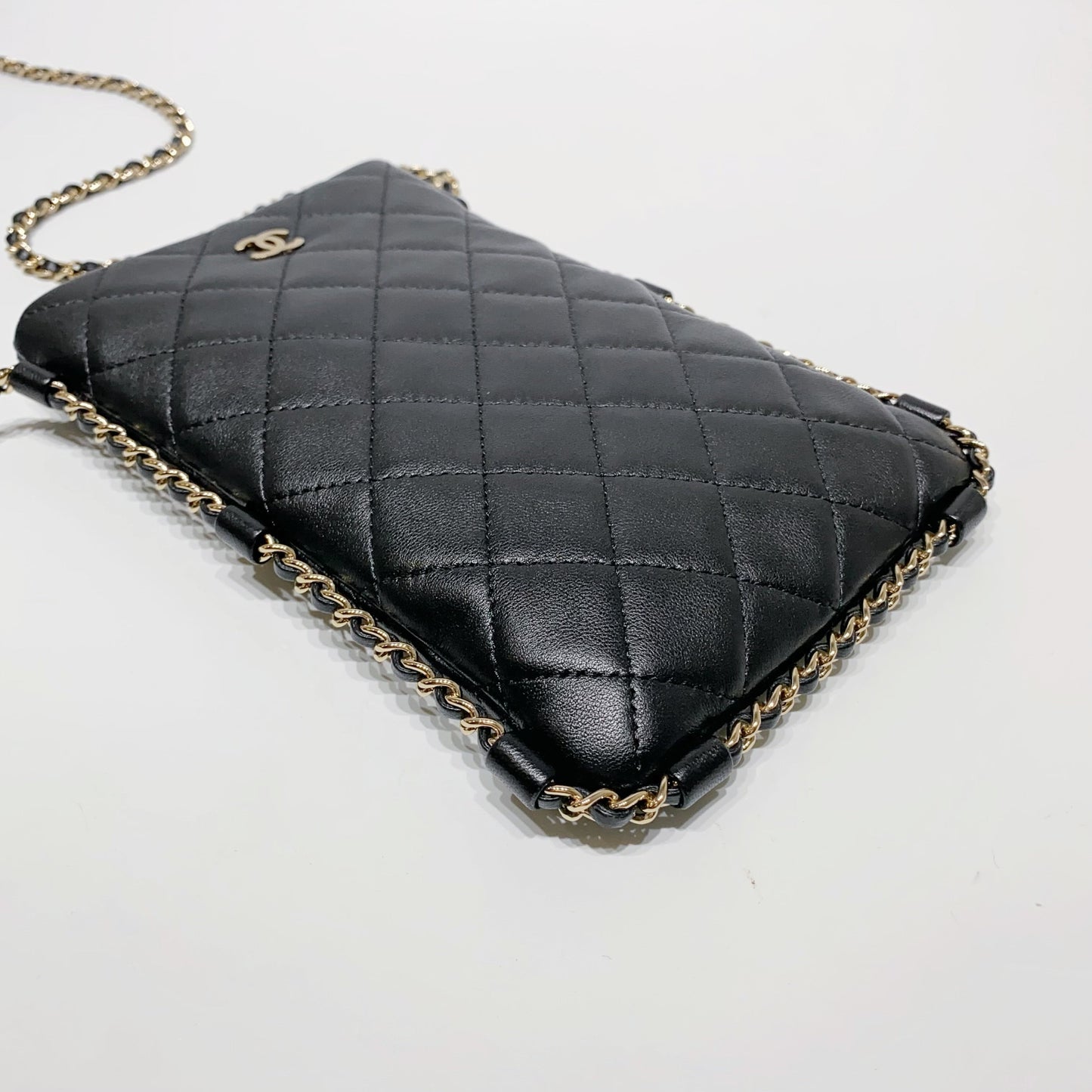 No.4003-Chanel Tech Take Away Phone Holder With Chain