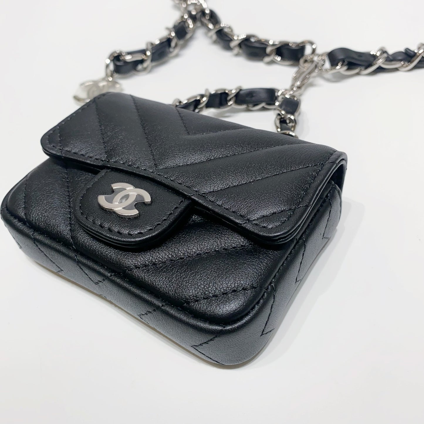 No.4000-Chanel Timeless Classic Chevron Belt Bag (Unused / 未使用品)