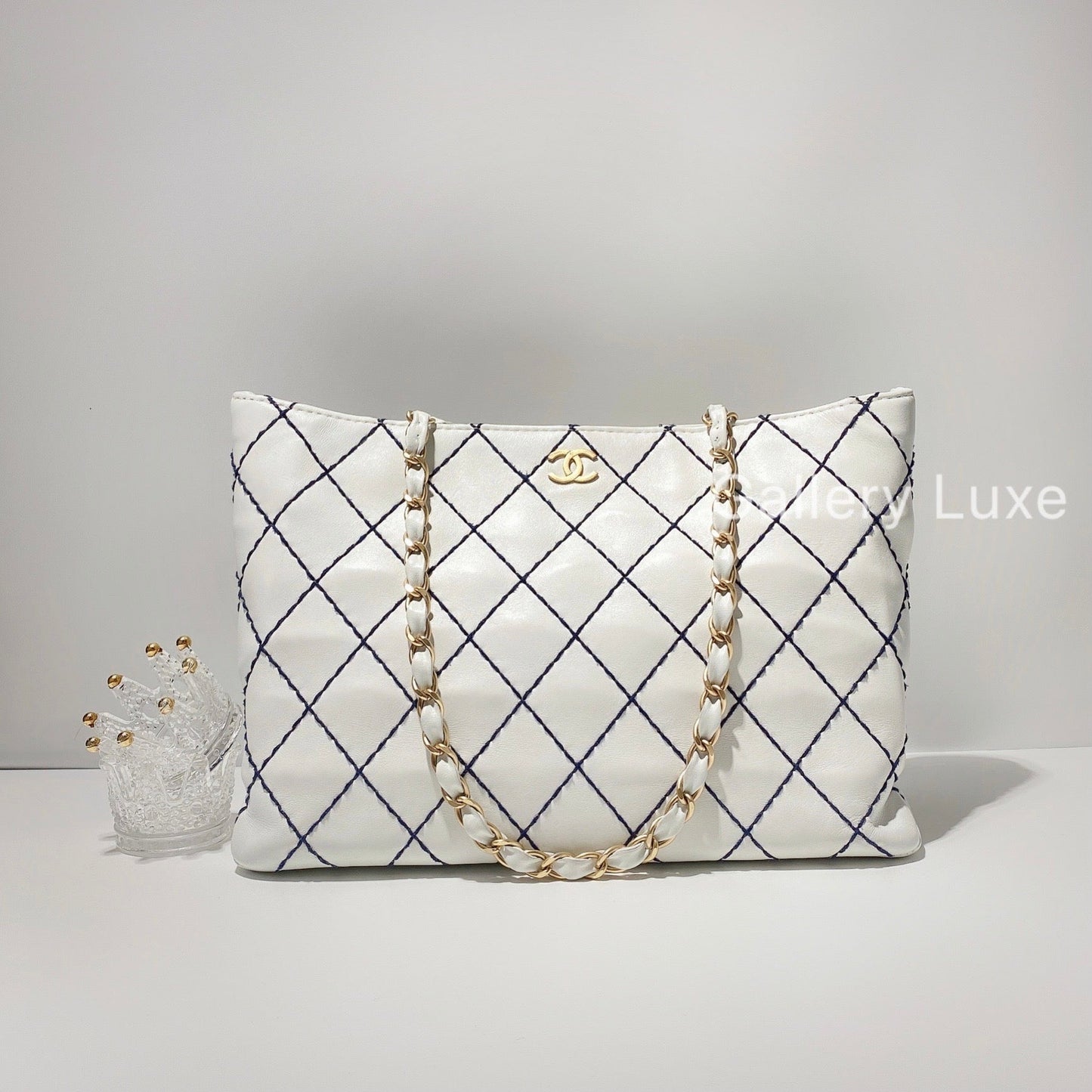 No.2210-Chanel Vintage Lambskin Tote Shoulder Bag