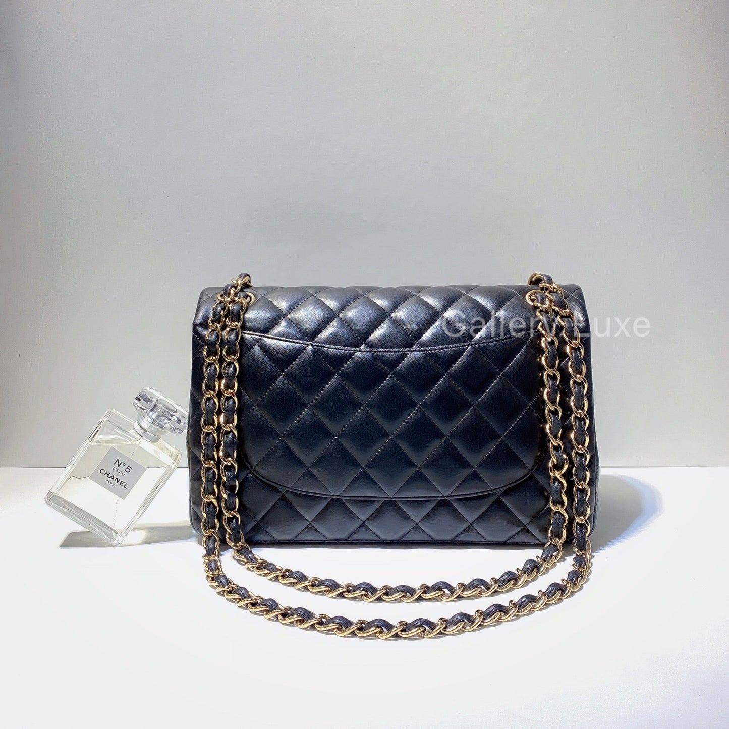 No.2744-Chanel Lambskin Classic Jumbo Flap Bag