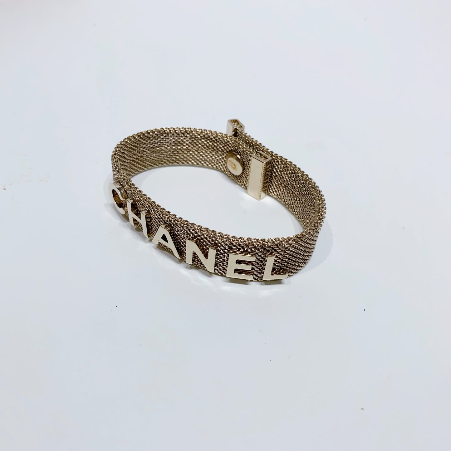 No.4012-Chanel Gold Metal Coco Mark Bracelet