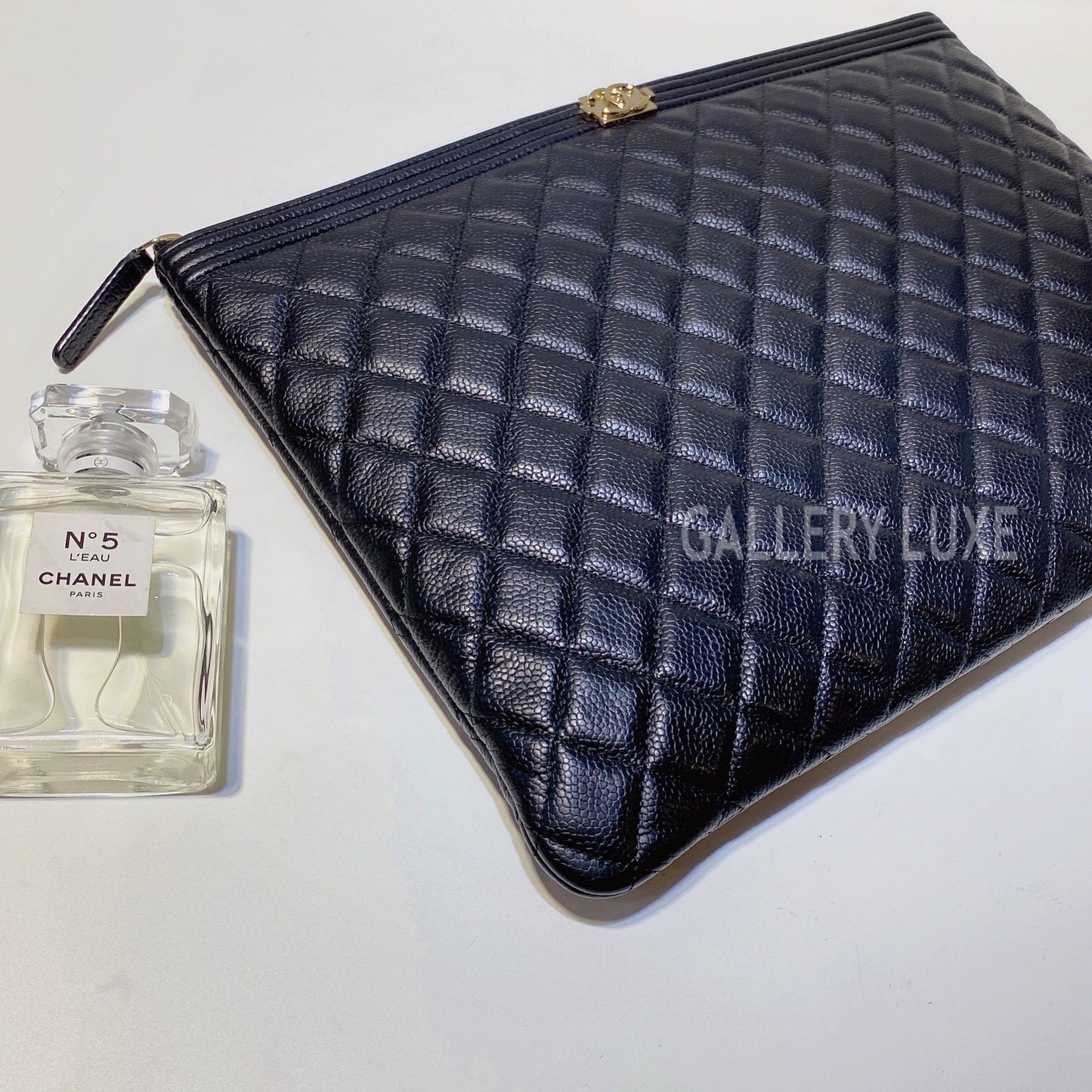 No.3091-Chanel Large Caviar Boy Clutch Case