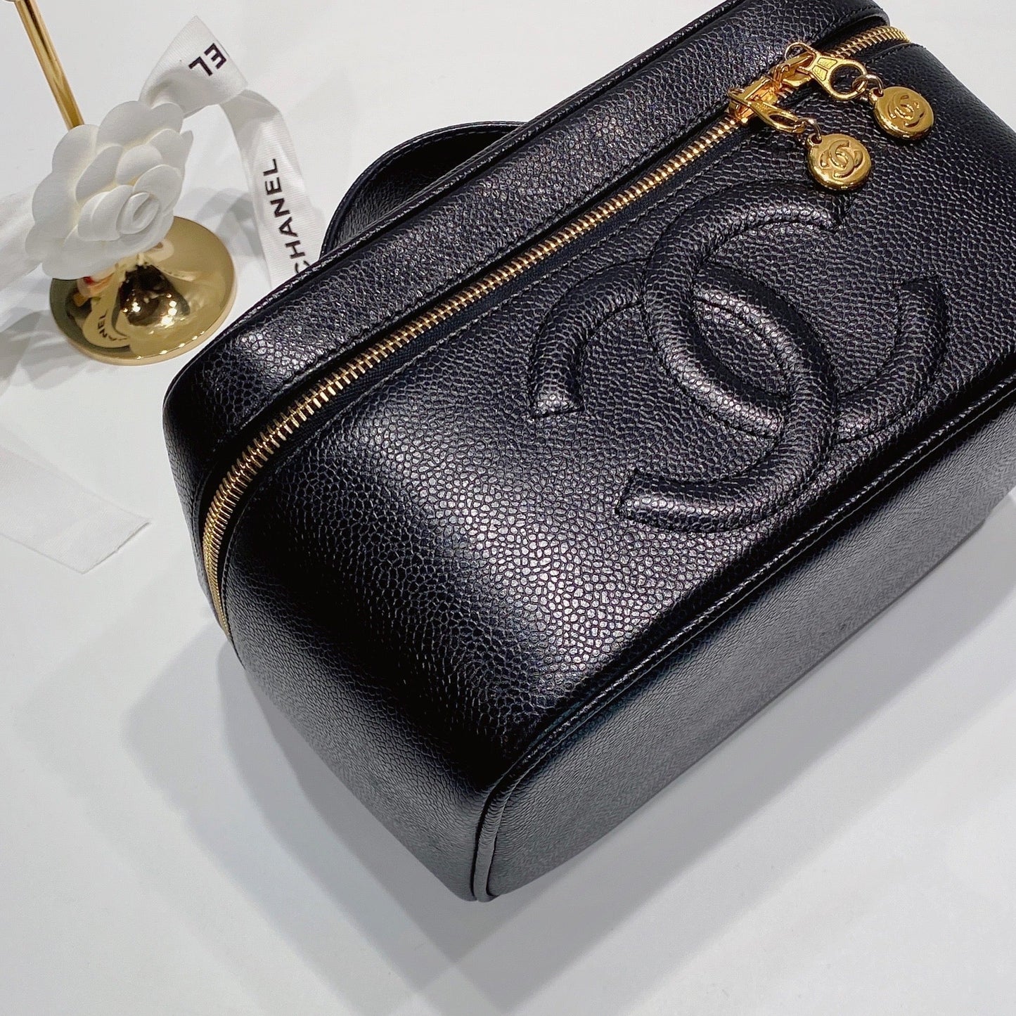 No.3491-Chanel Vintage Caviar Large Vanity Case