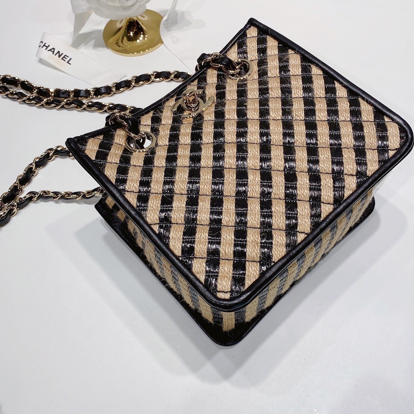 No.001327-2-Chanel Urban Jungle Bucket Bag