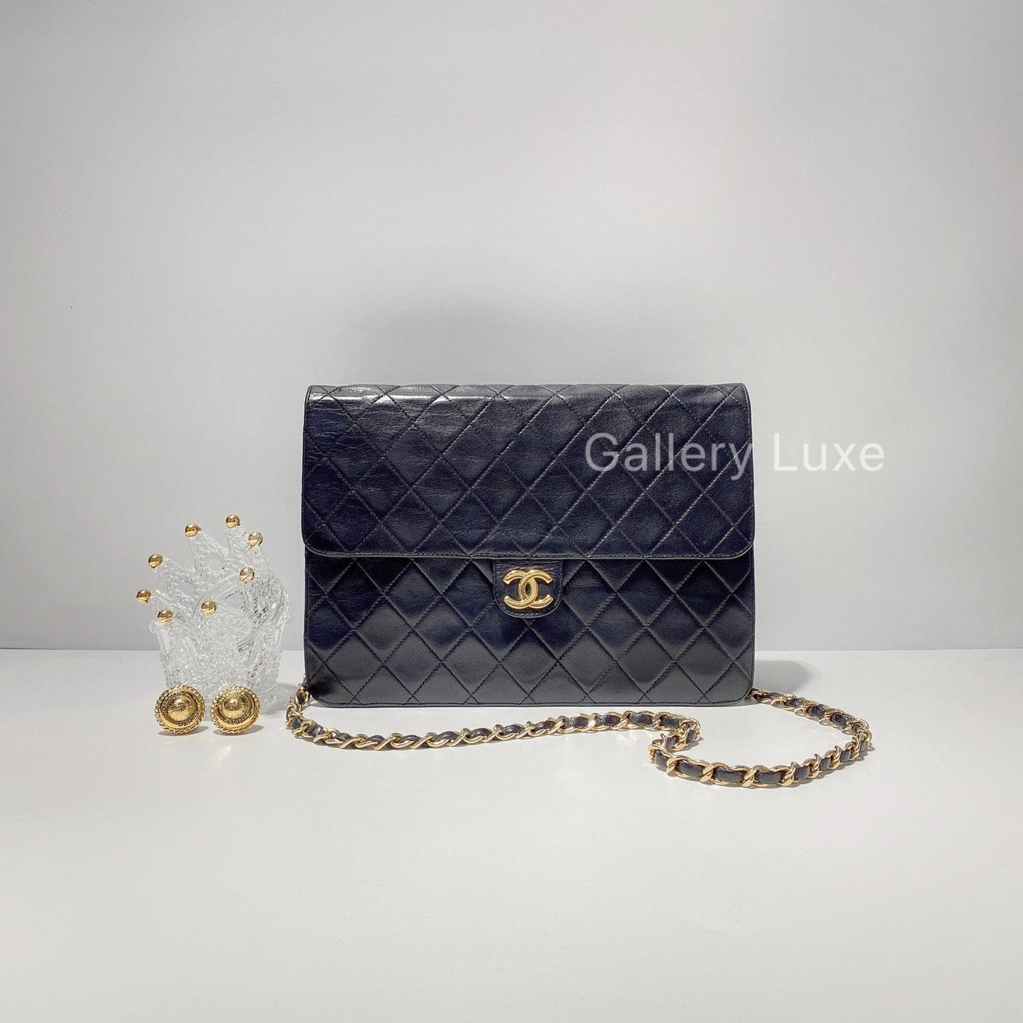 No.2472-Chanel Vintage Lambskin Shoulder Bag