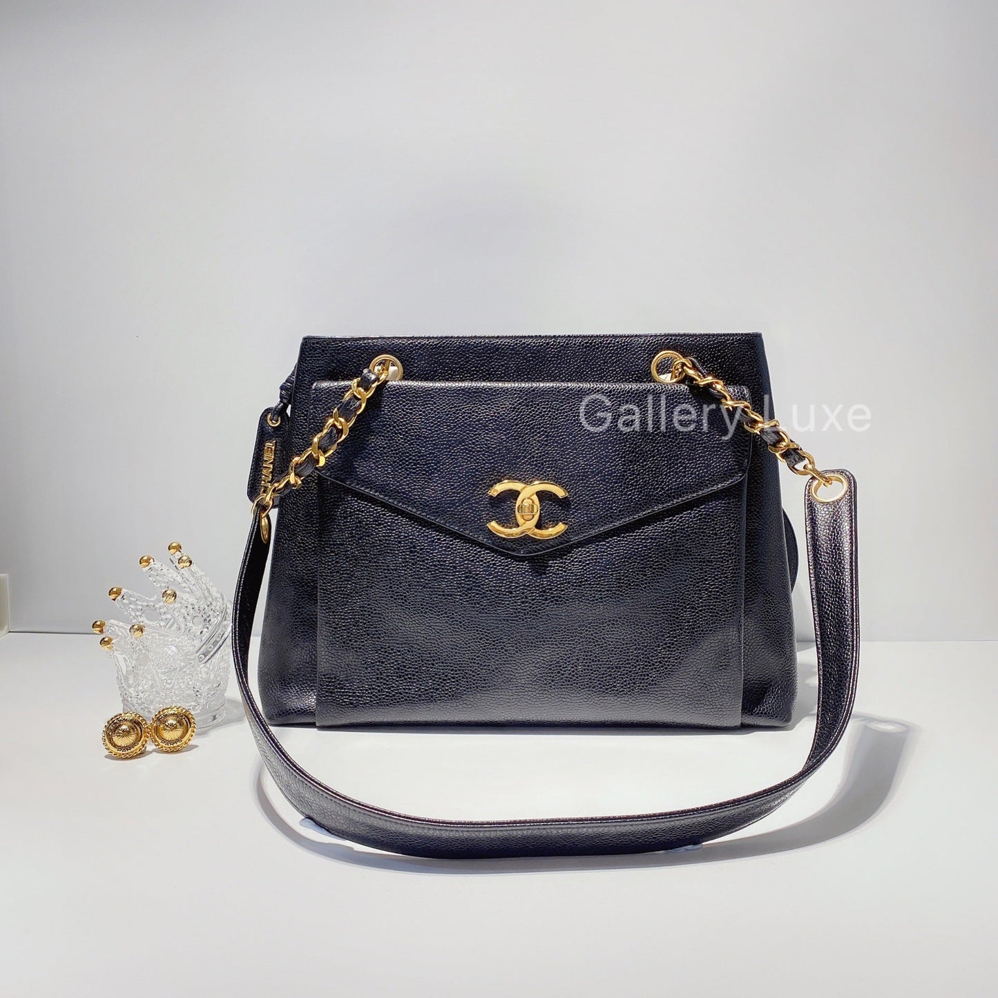 No.2475-Chanel Vintage Caviar Shoulder Bag
