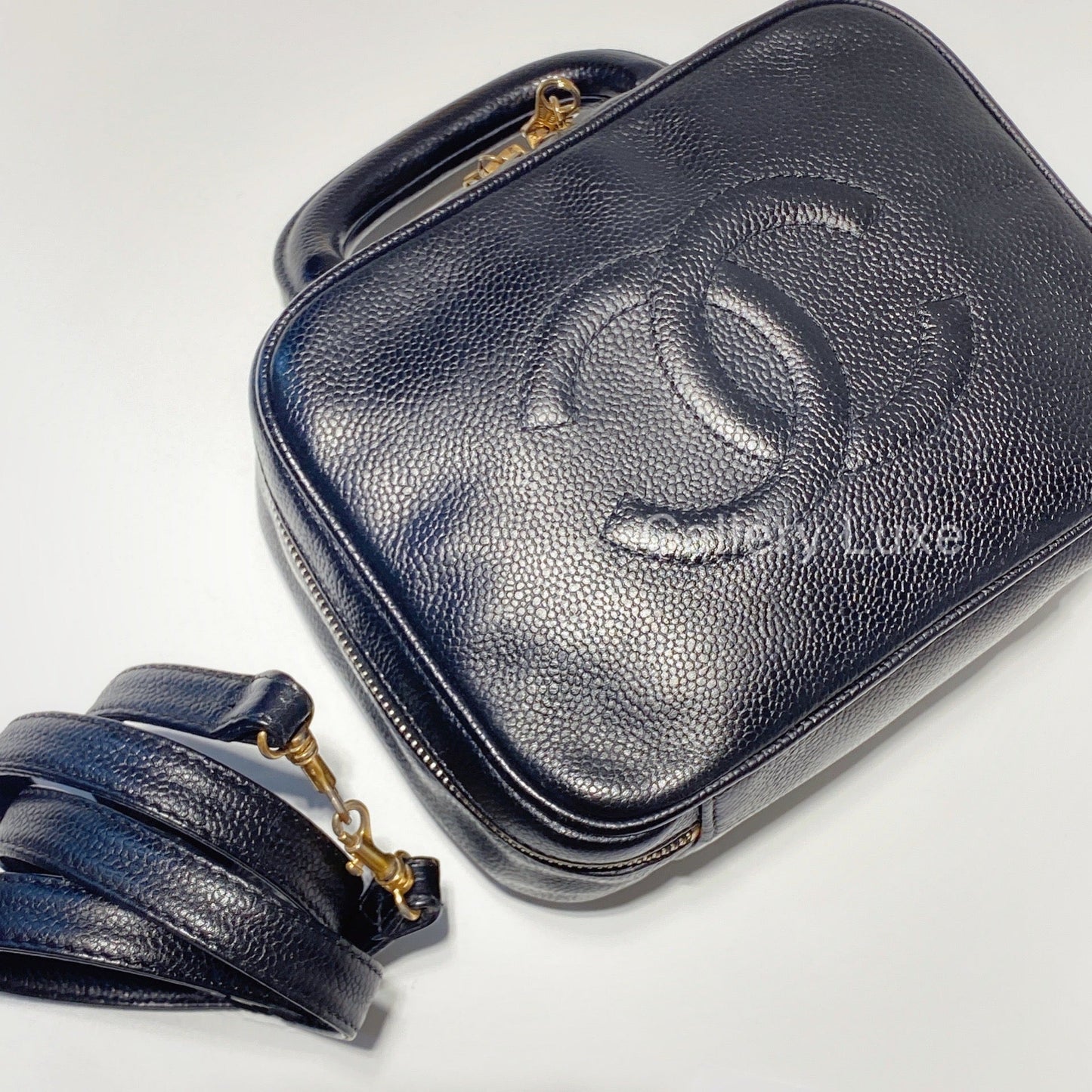 No.2474-Chanel Vintage Caviar Small Vanity Case