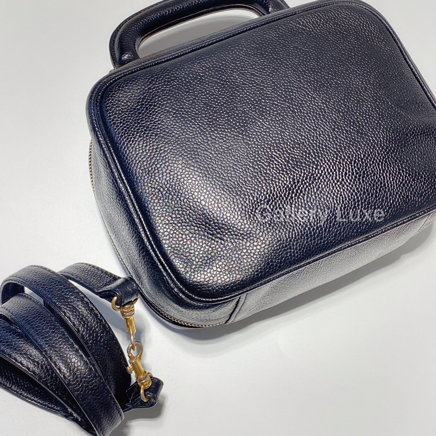 No.2474-Chanel Vintage Caviar Small Vanity Case