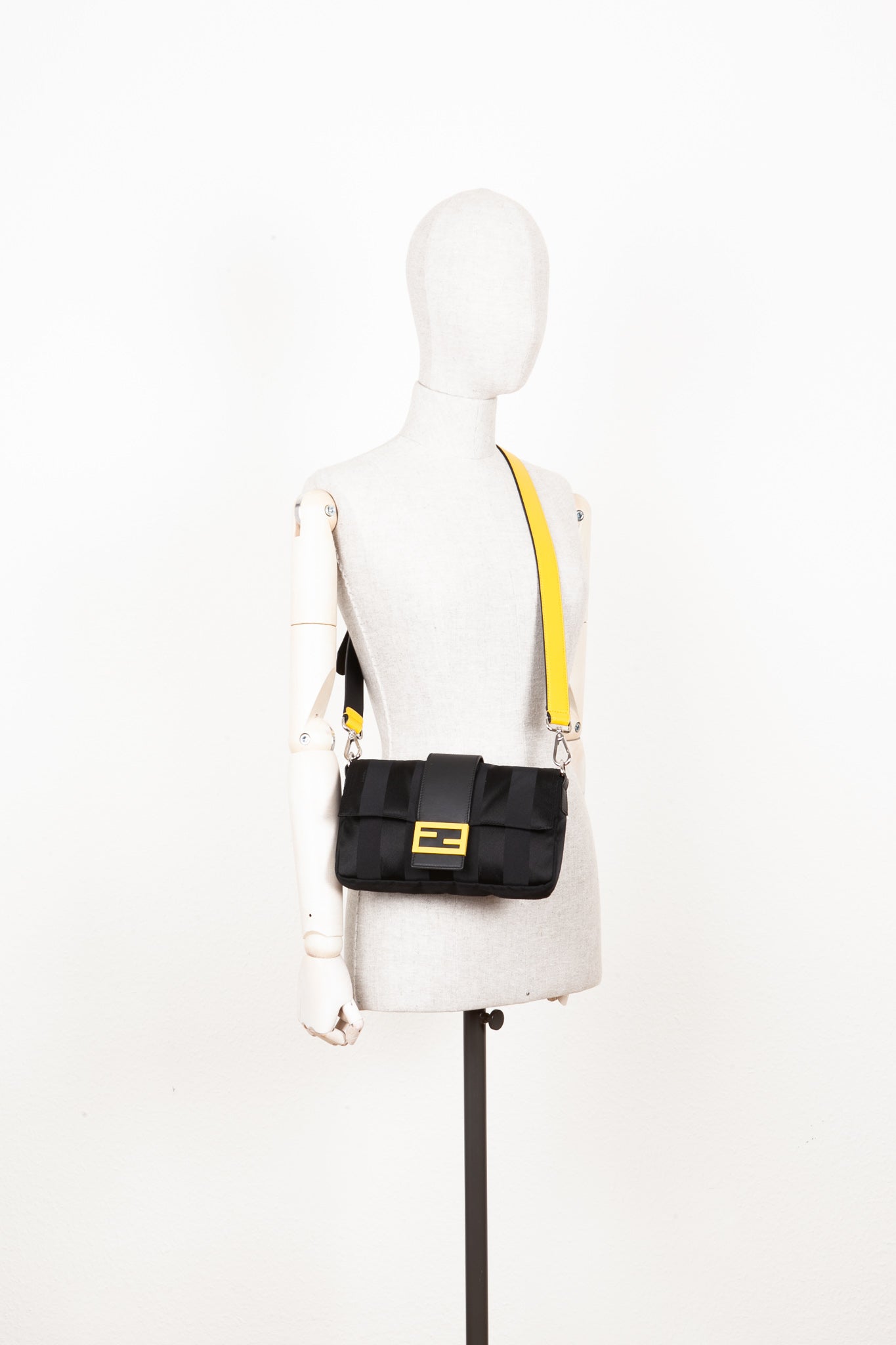 Luxury Fendi Sunflower Baguette Bag Canvas Black