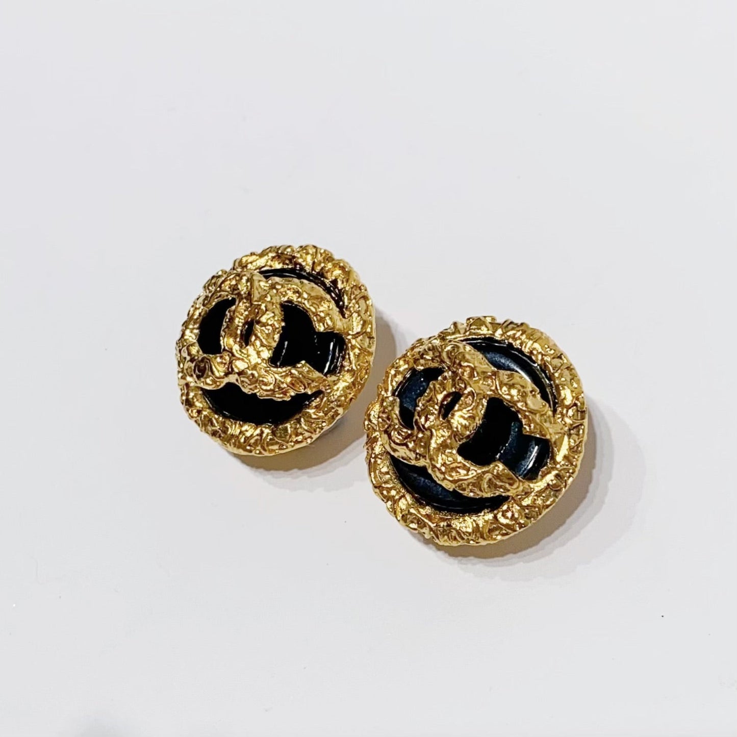 No.4058-Chanel Vintage Coco Mark Earrings