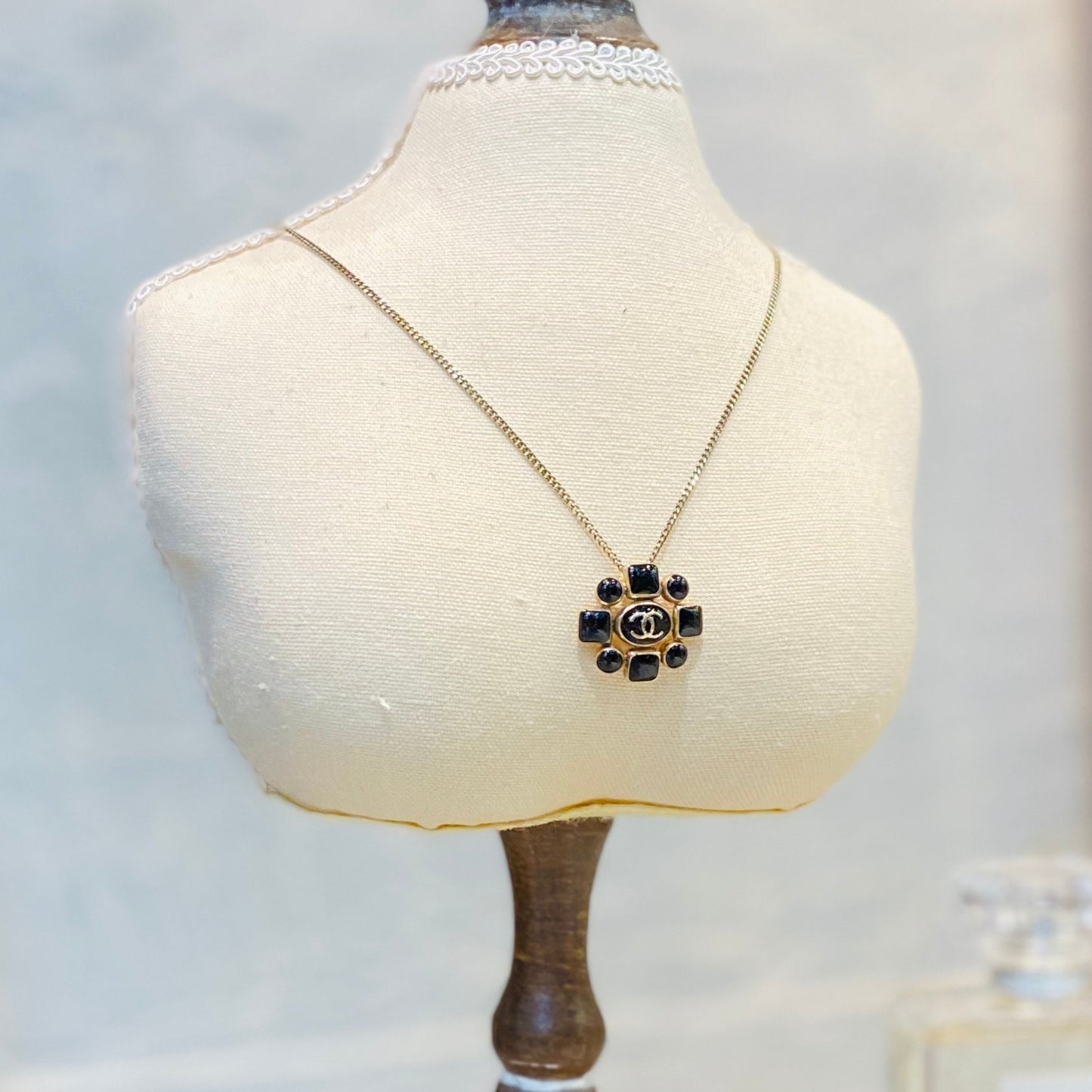 No.2245-Chanel Black Stone Necklace